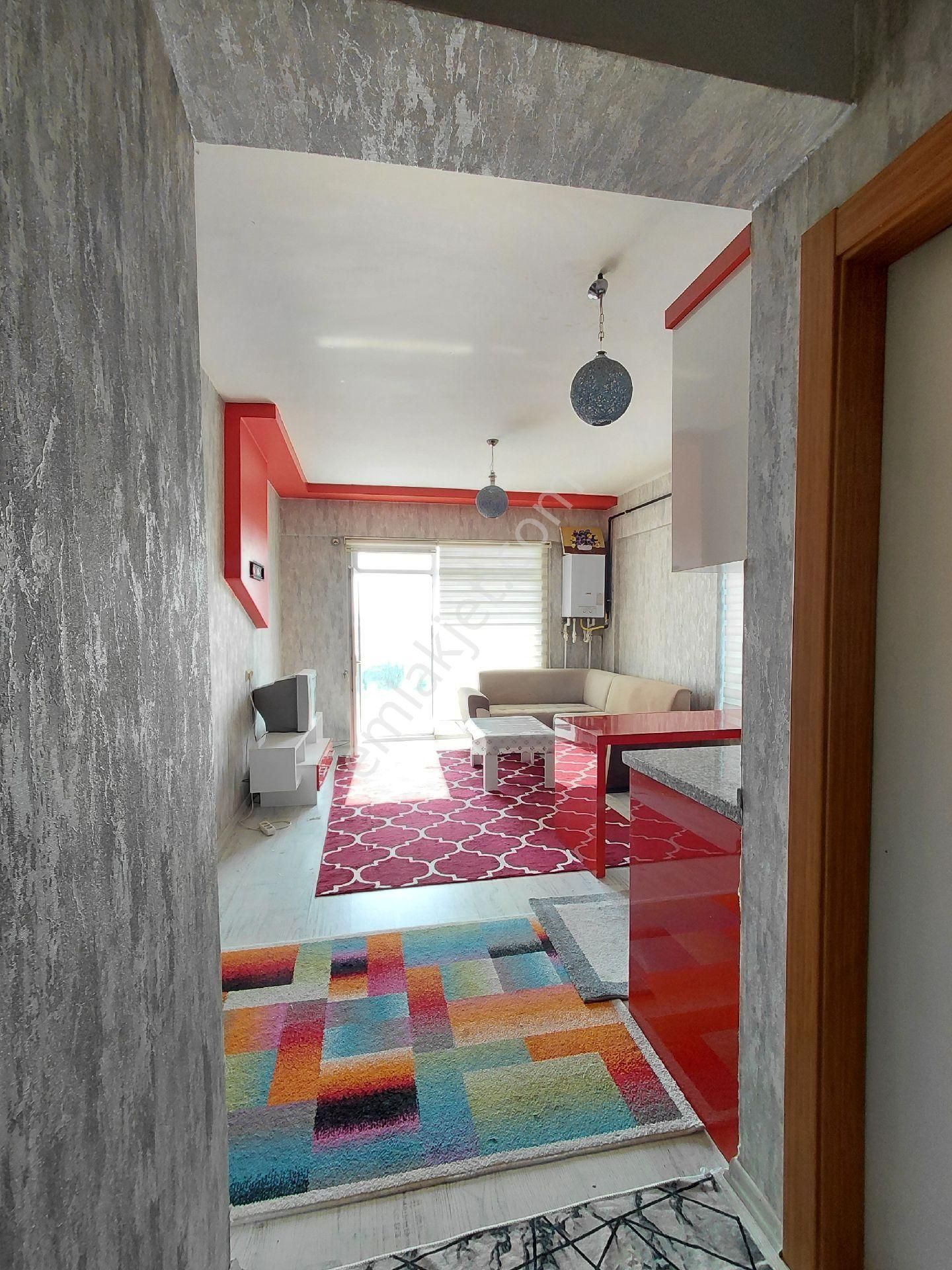 Emrah Çiftci'den Selçuklu Sancak Mah. Tramvay Hattı Yanı Eşyalı Kiralık 1+1 Daire - Görsel 3