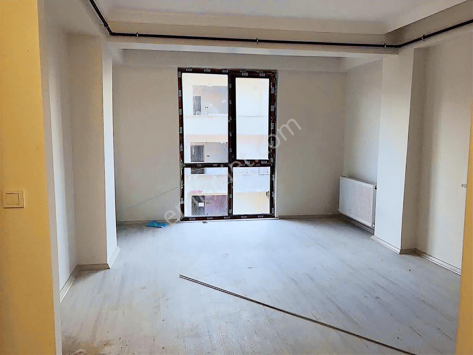 Esenyalı Cadde Üzeri 2+1 Dubleks - Görsel 2