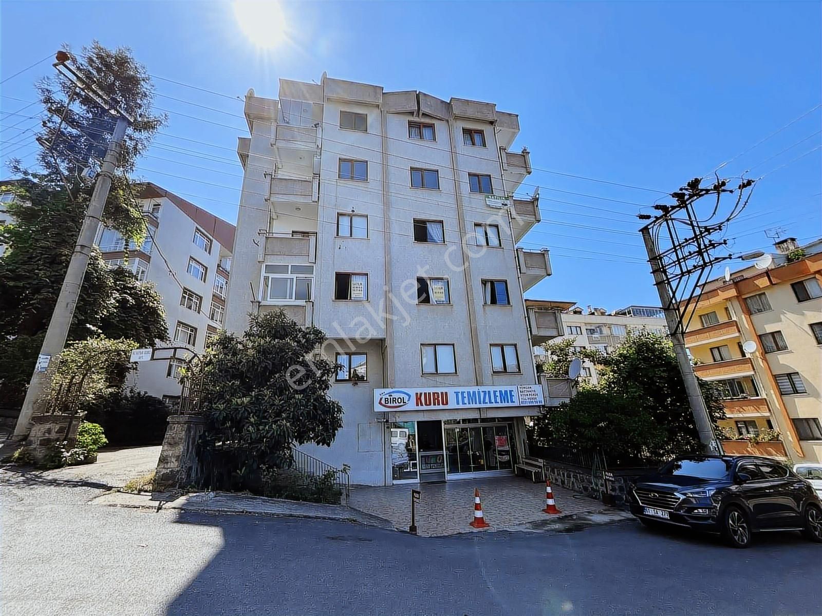 Riva Gymdn 2 Nolu Beşirlide Sahile 3 Dk Mesafede 4+1