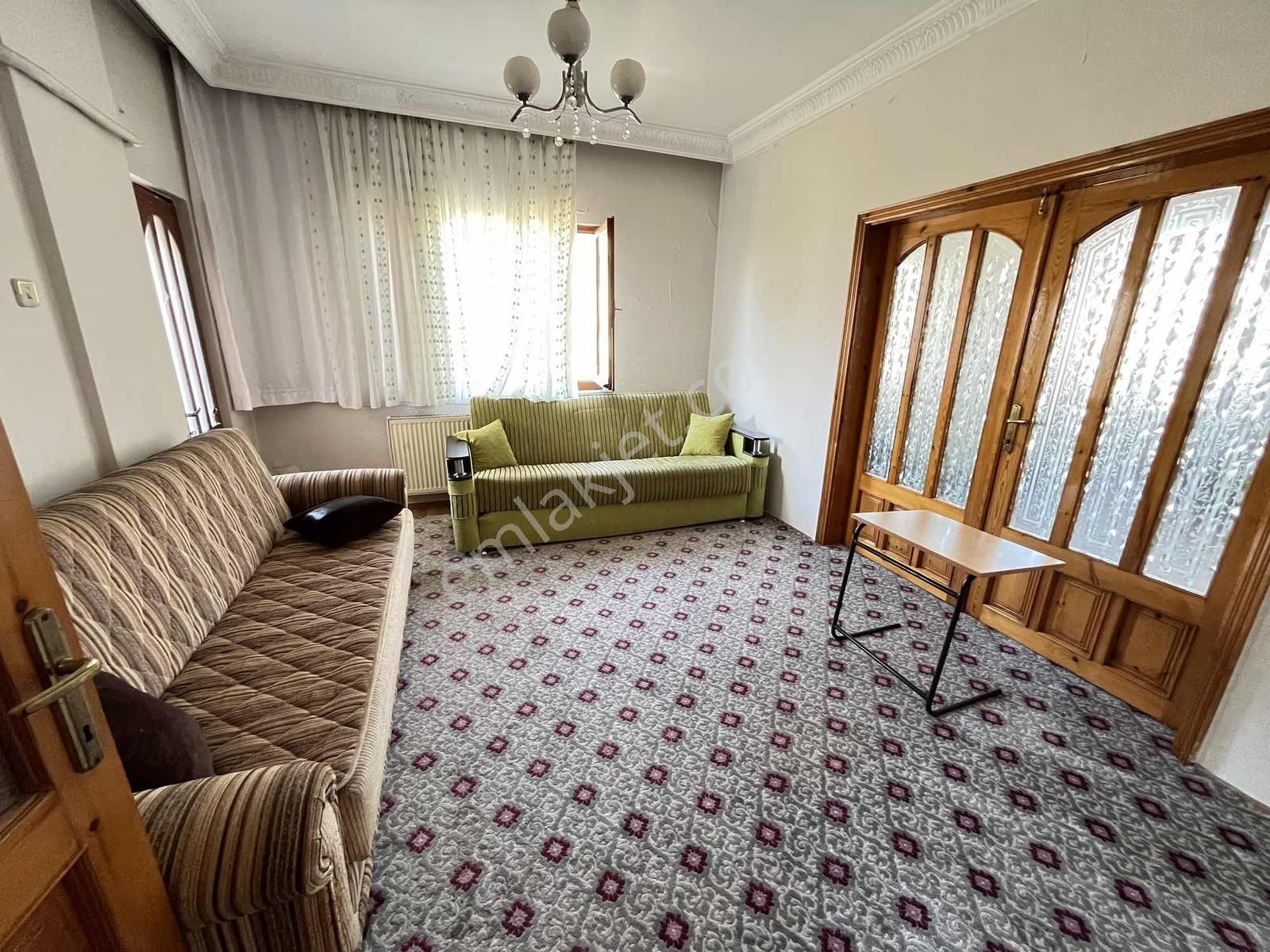 Riva Gymdn 2 Nolu Beşirlide Sahile 3 Dk Mesafede 4+1 - Görsel 23