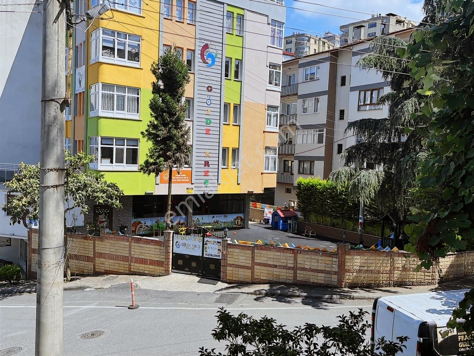 Riva Gymdn 2 Nolu Beşirlide Sahile 3 Dk Mesafede 4+1 - Görsel 18