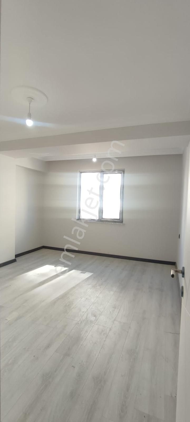 Doğan Yıldız'dan 2+1 Modern Çizgi Konforu - Görsel 13
