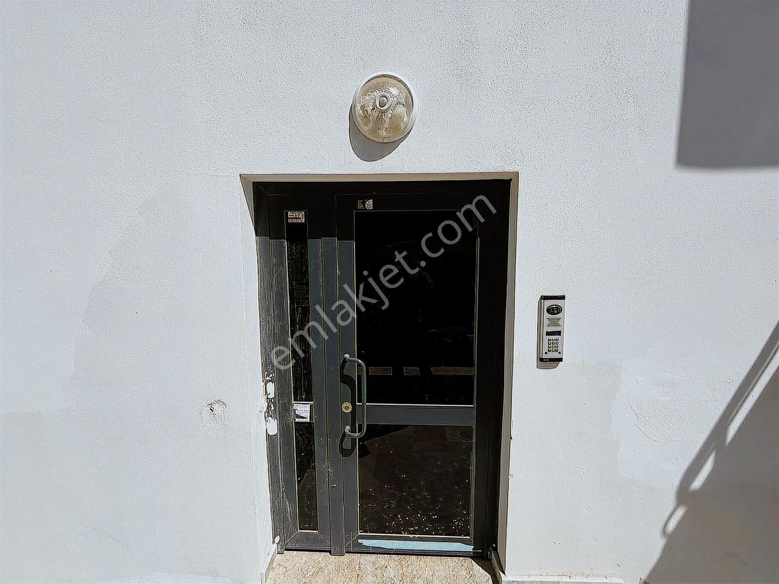 2+1 Eşyalı Denize 100 M Kupon Fiyatlı Daire Acil Satılık - Görsel 23