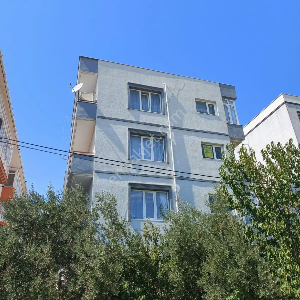 Dumlupınar Cami Yanı 2+1 Kapali Mutfak Kiralık Daire