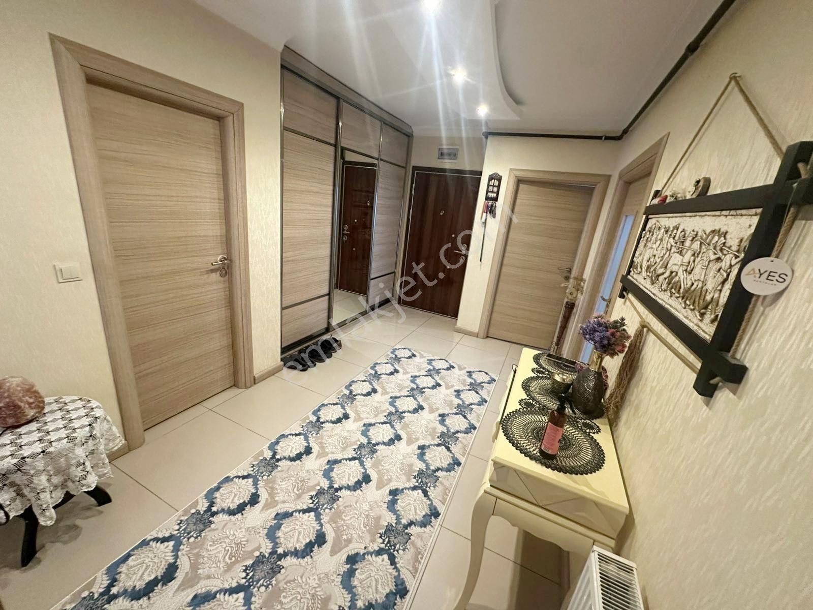 Pamuklarda Manzaralı Teras Balkonlu 3+1 190m2 Fırsat Site Daire - Görsel 30