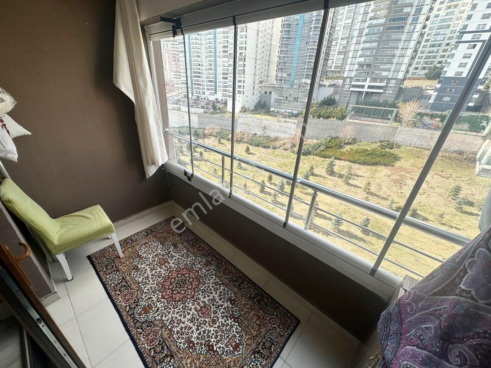 Pamuklarda Manzaralı Teras Balkonlu 3+1 190m2 Fırsat Site Daire - Görsel 6