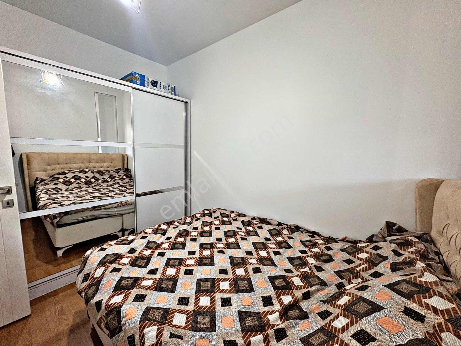 Beylikdüzü'nde Site İçerisinde Eşyalı Satılık 1+1 Daire - Görsel 21