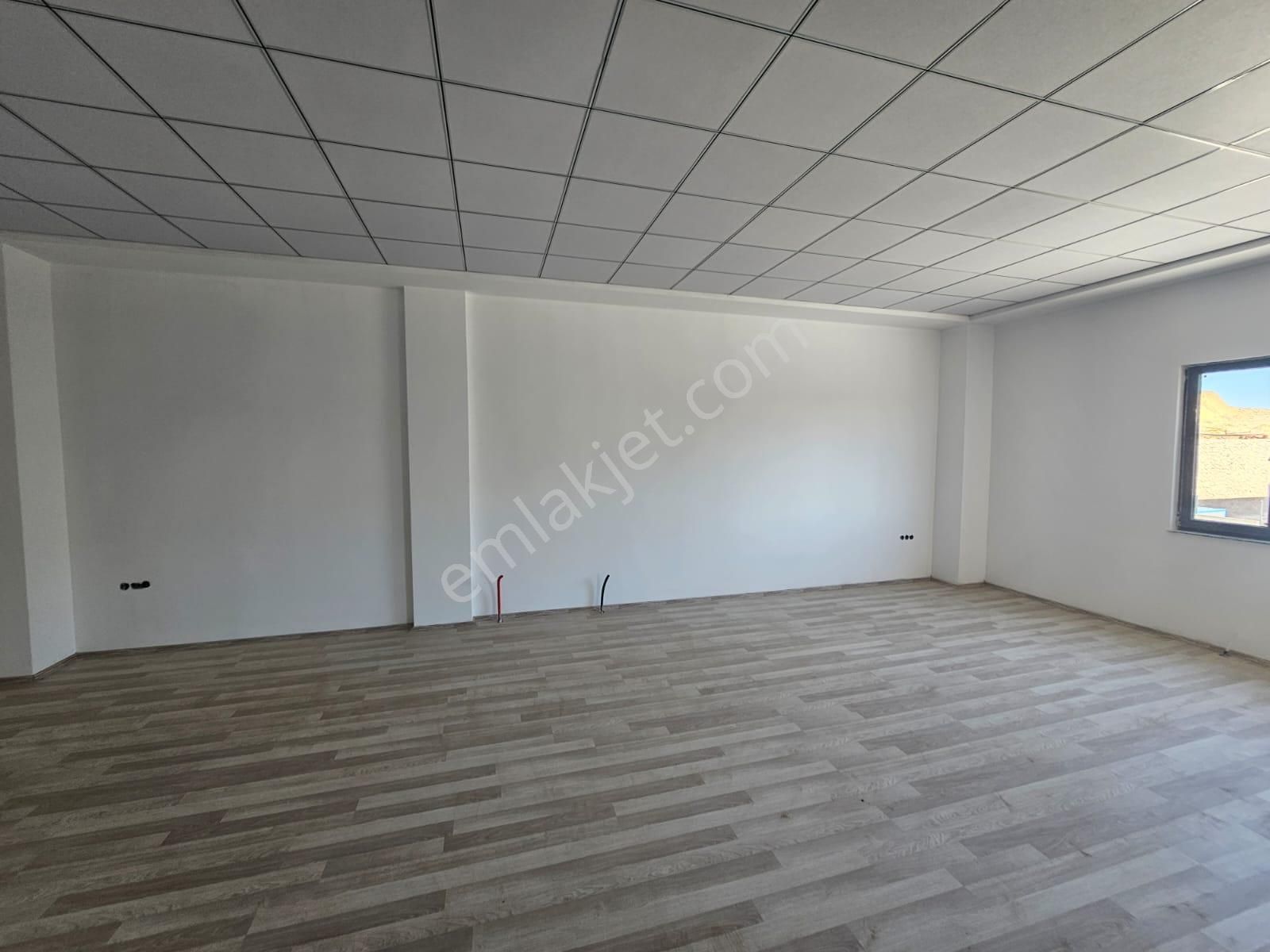 Temelli Başkent Osb De 6000 M2 Arsa 3600 M2 Kapalı Alanlı - Görsel 15
