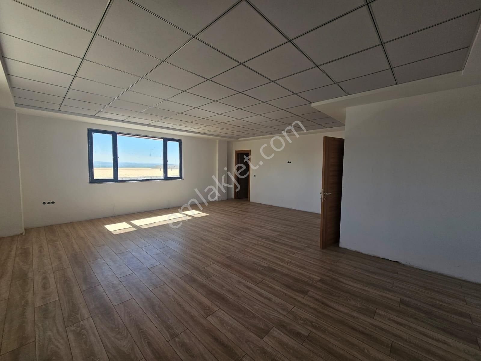 Temelli Başkent Osb De 6000 M2 Arsa 3600 M2 Kapalı Alanlı - Görsel 9