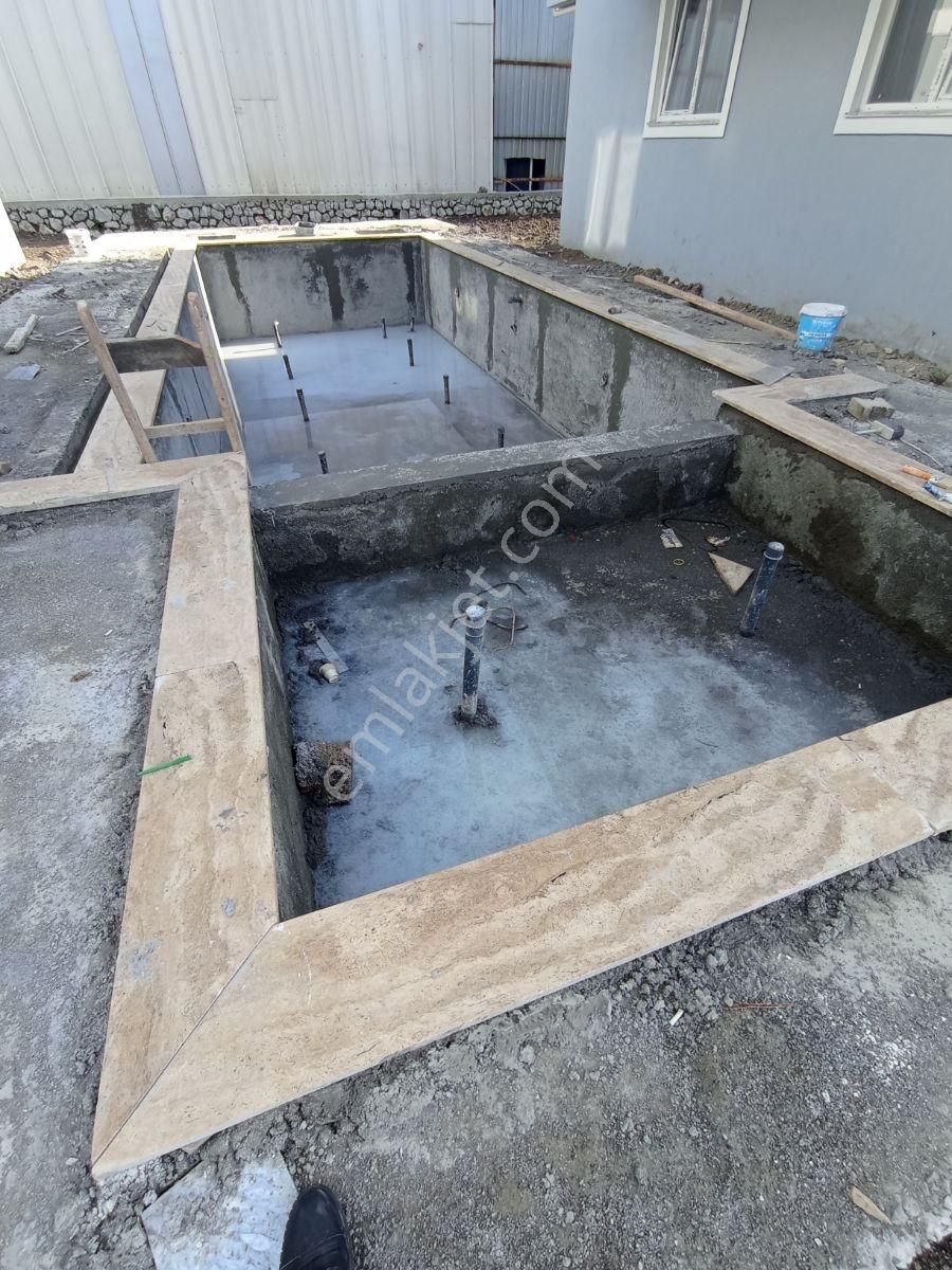 Çiğdem Emlak'tan Ortaca'da Satılık Havuzlu 1+1 Daire - Görsel 11