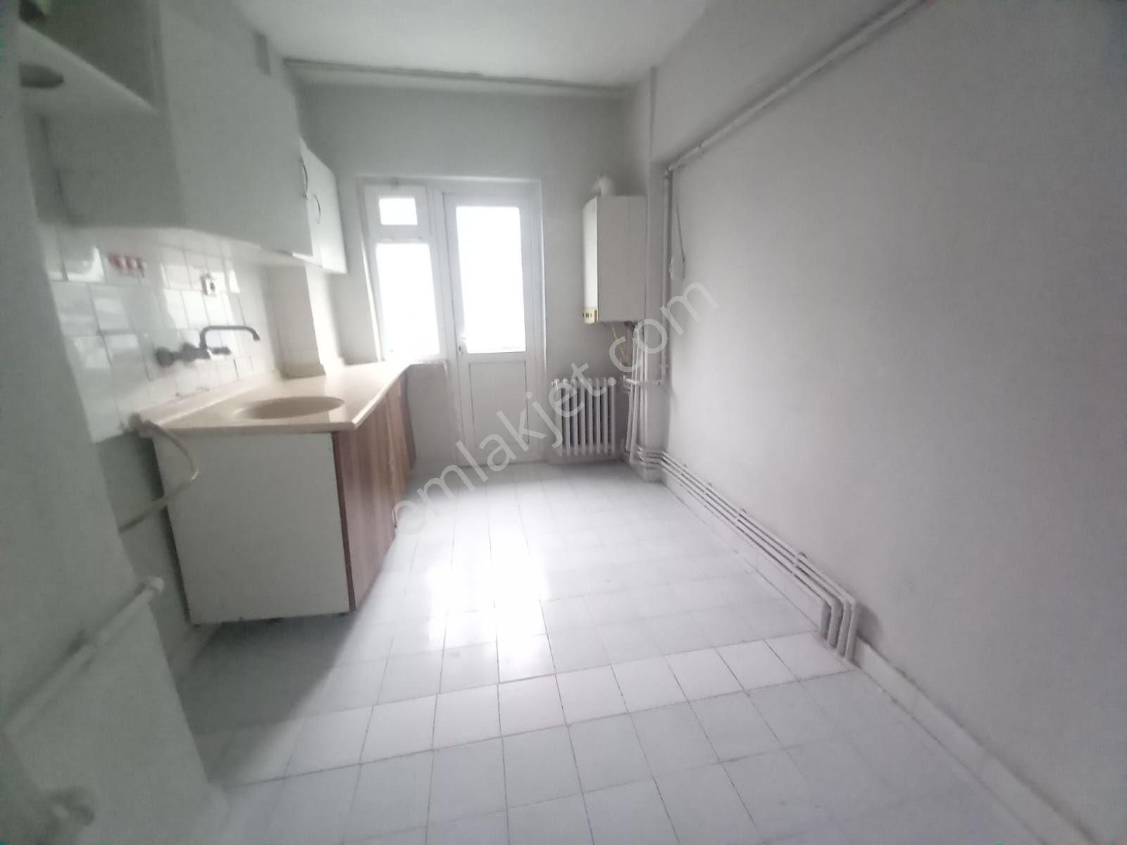 Sincan Pınarbaşı Mah.'de Satılık 3+1 Bağımsız Daire - Görsel 3