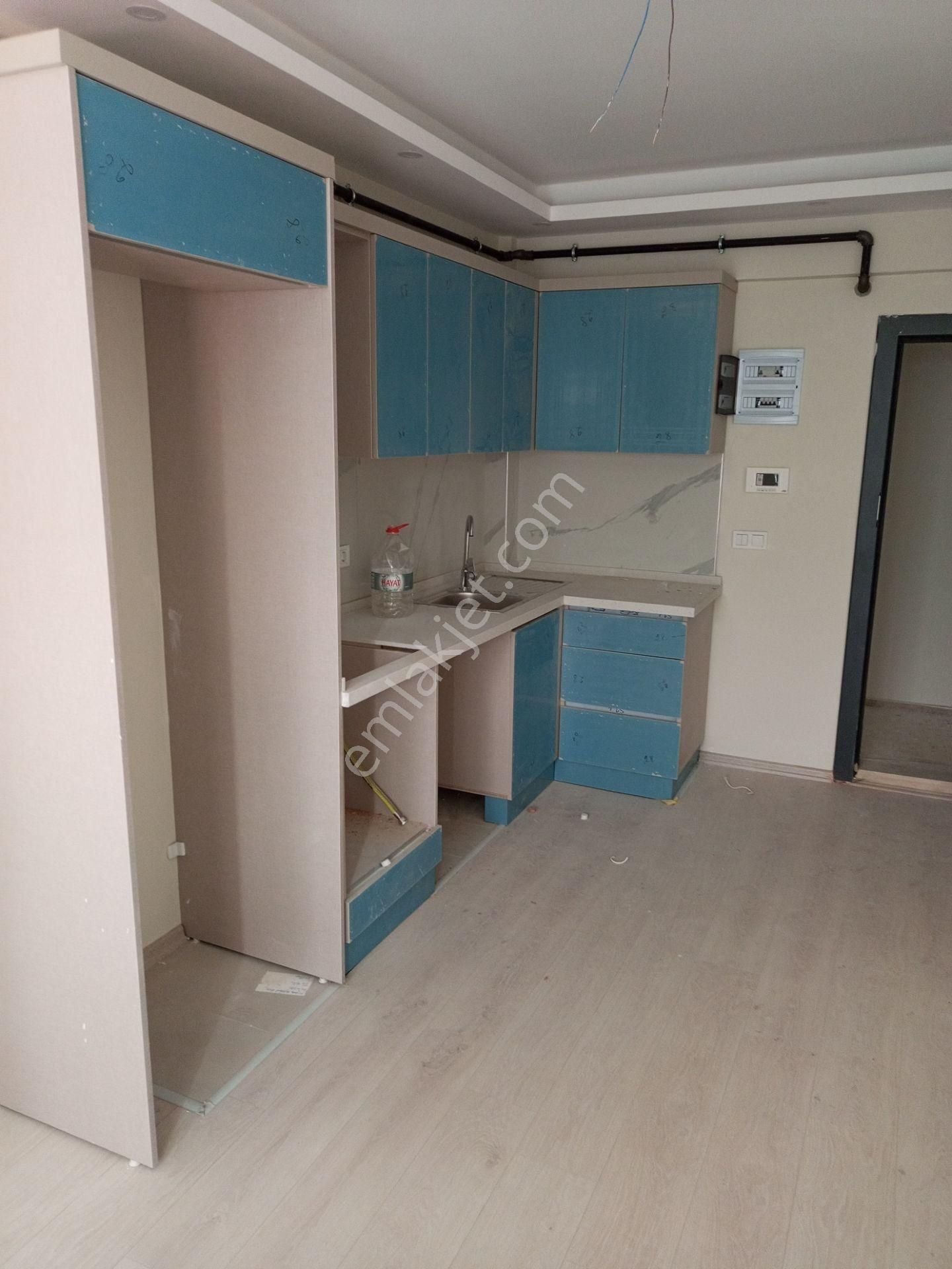 Menemen Seyrek Mahallesinde Kiralık 1+1 Sıfır Ara Kat Daire - Görsel 3