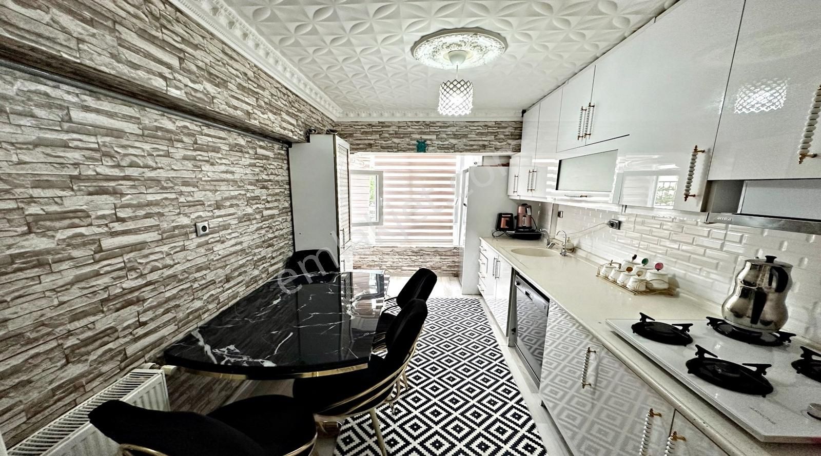 İncirli'de 3+1 Masraf Yok! Fiyat Performans Satılık Dairemiz!!