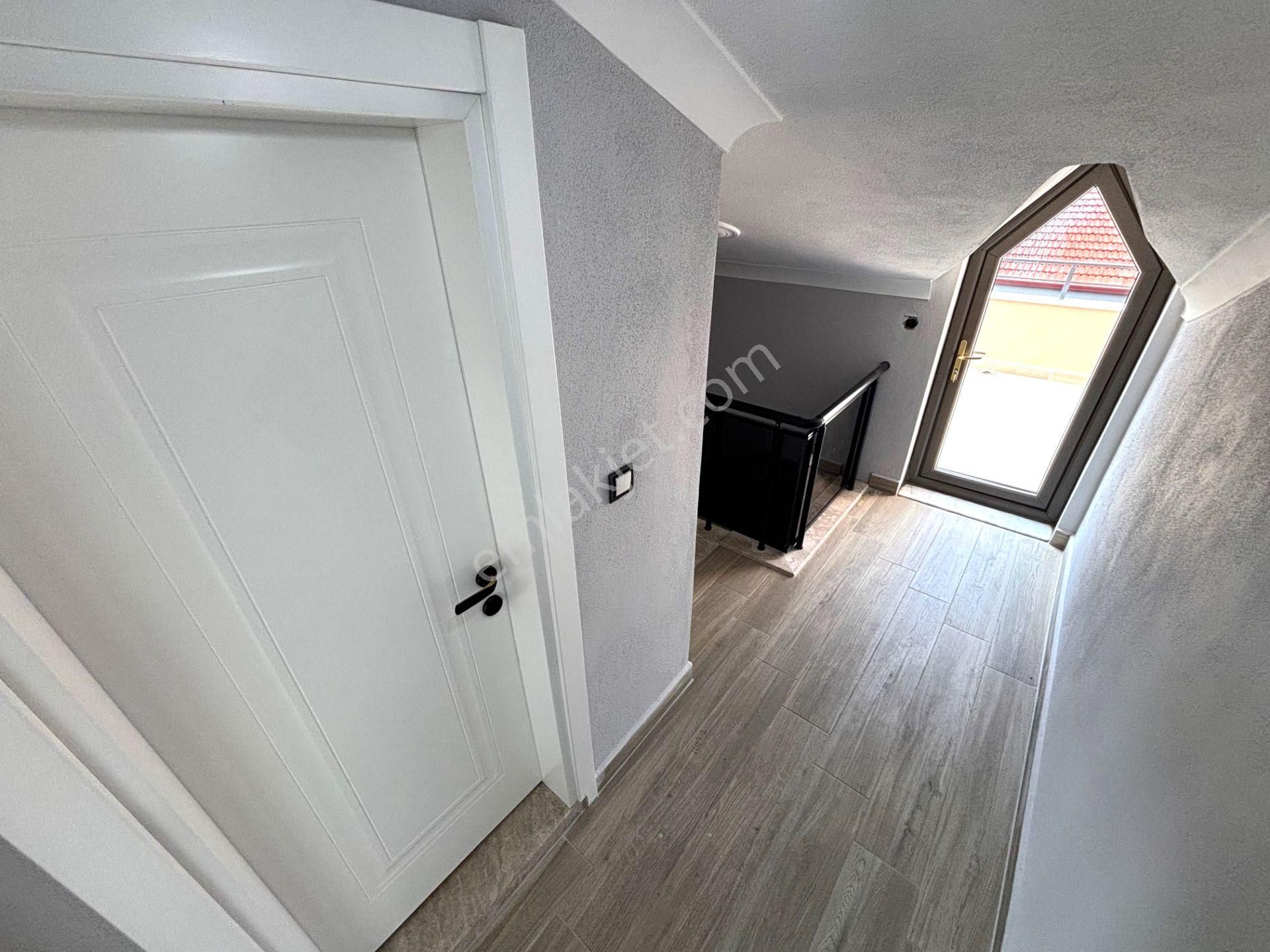 𝄞melodi'den Akçay'da Güzelliği İle Baş Döndüren Doğa Manzaralı Teraslı 3+1 Fırsat Dublexi - Görsel 13