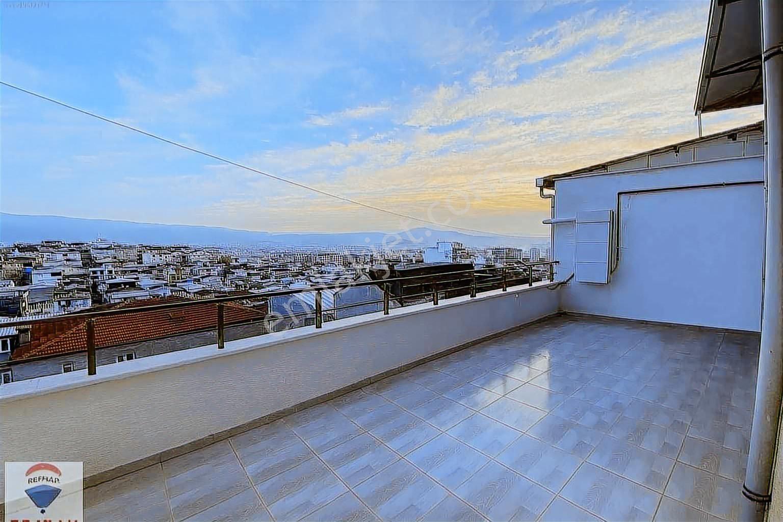 Remax Leon Emek Te Ferah Ve Kullanışlı 3+1 Satılık Dubleks Daire - Görsel 13