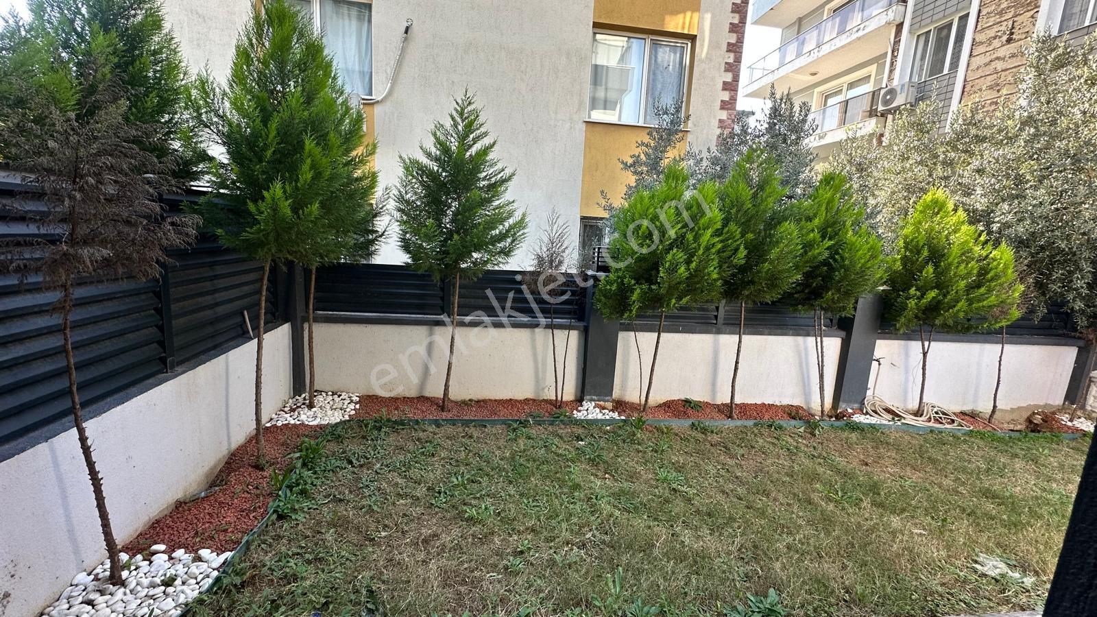 Turyap'tan Merkezde Sıfır 4+2 Tripleks Özel Yapım Villa - Görsel 25