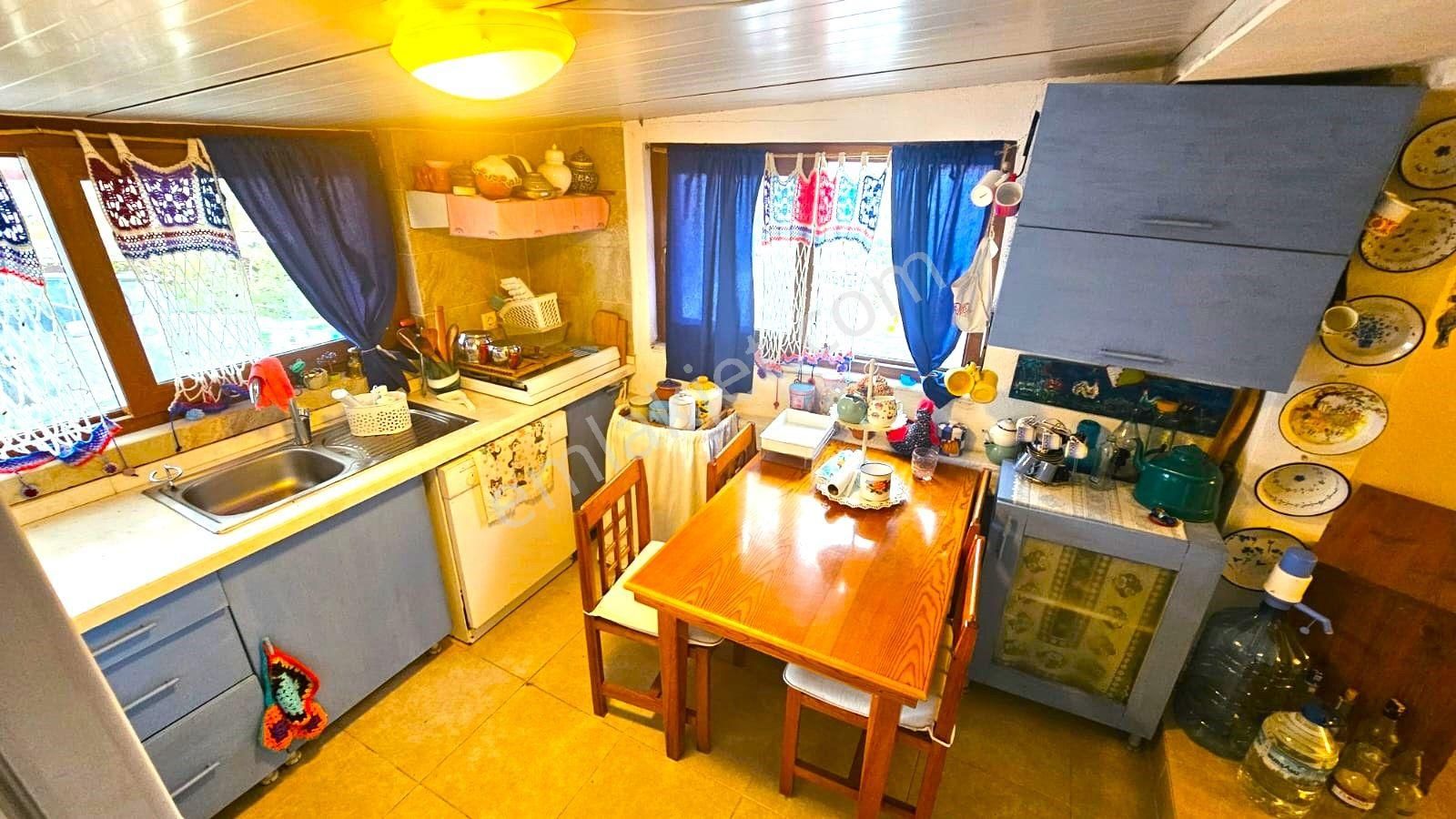 🏡 Aktiften Dutluca'da Geniç Bahçeli Tam Müstakil 3+1 Satılık Ev - Görsel 3