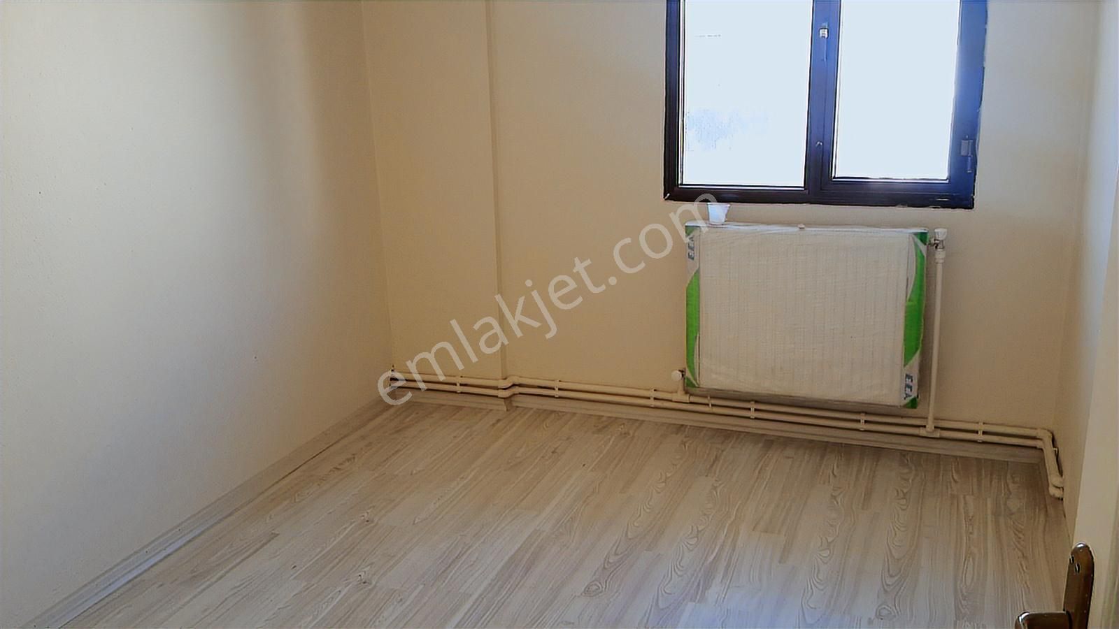 Ataşehir De Doğalgazlı Ara Kat Yapılı Kiralık Daire - Görsel 28
