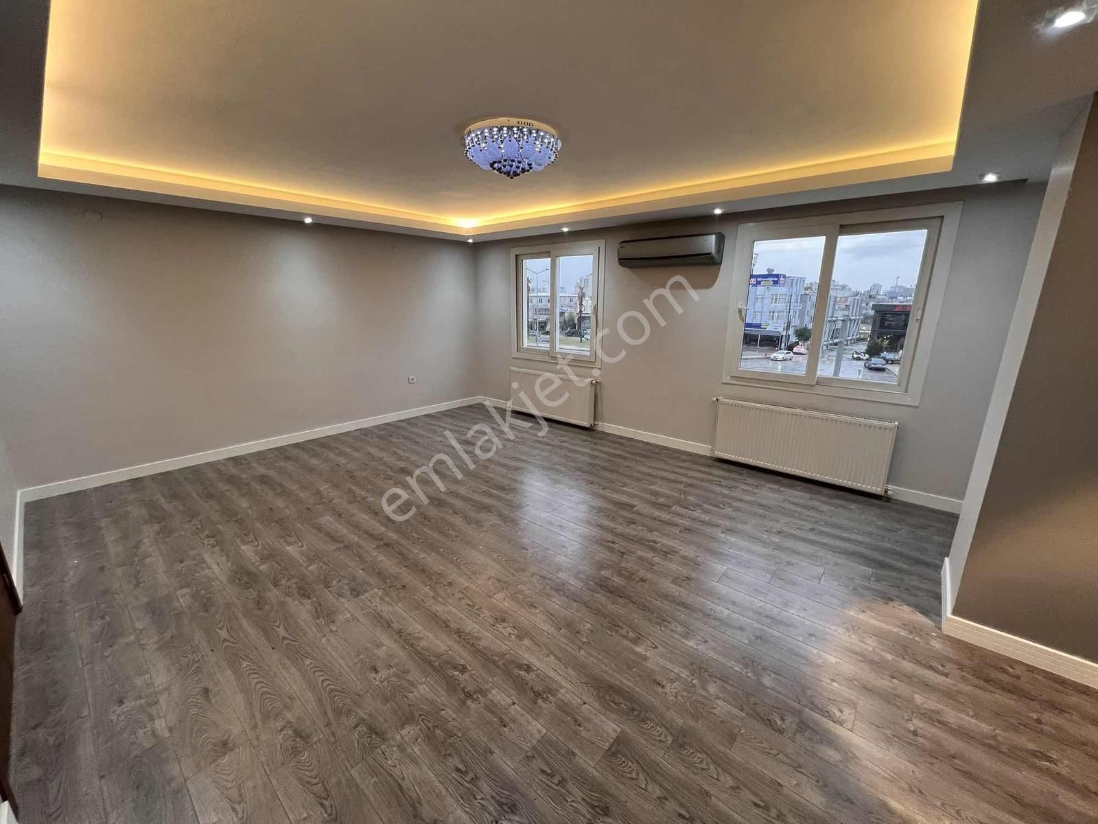 Türkmenbaşı Bulvar Üzeri Geniş Teraslı Yatay Mimari 4+1 195 M2 - Görsel 2