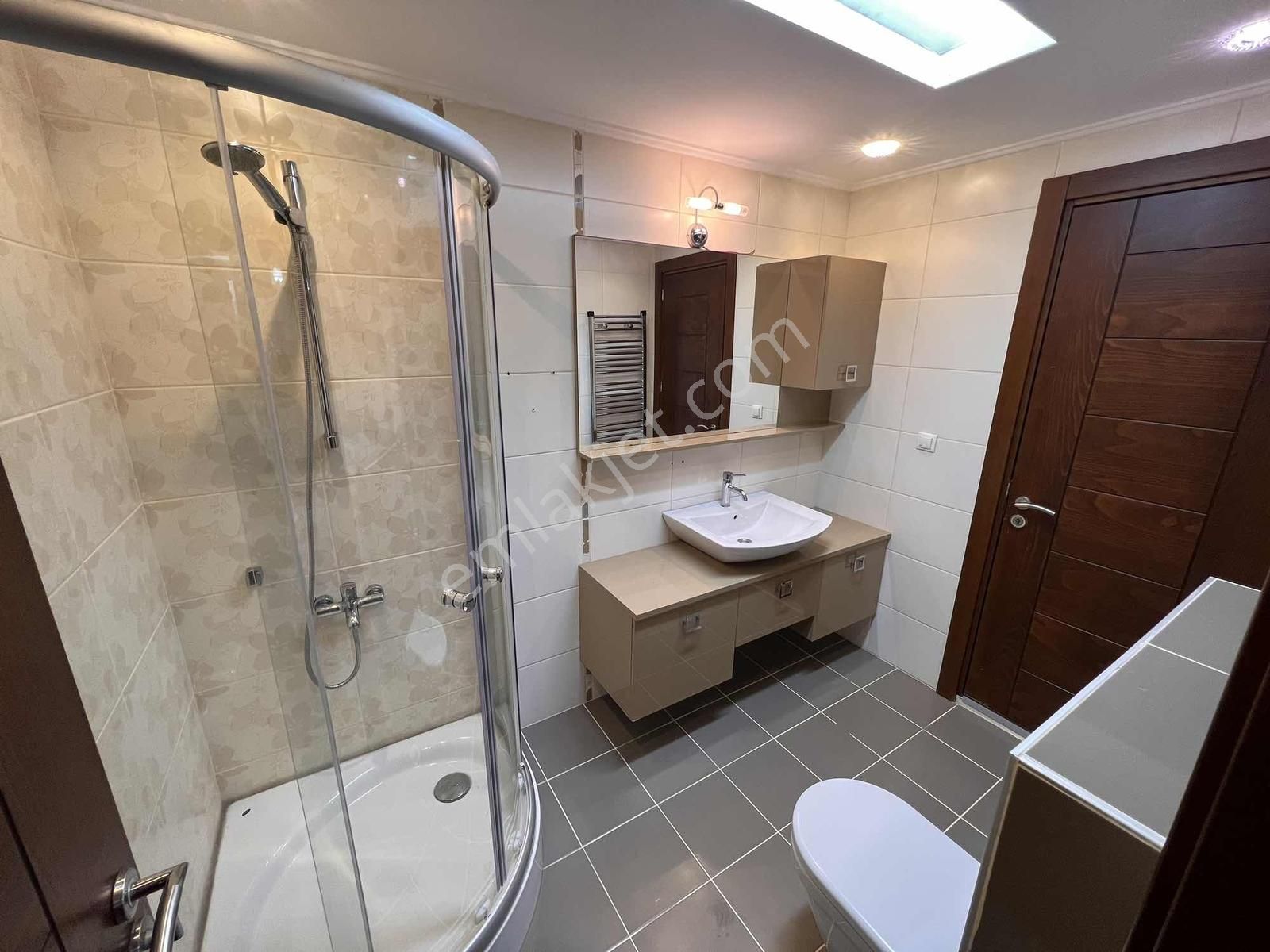 Türkmenbaşı Bulvar Üzeri Geniş Teraslı Yatay Mimari 4+1 195 M2 - Görsel 13