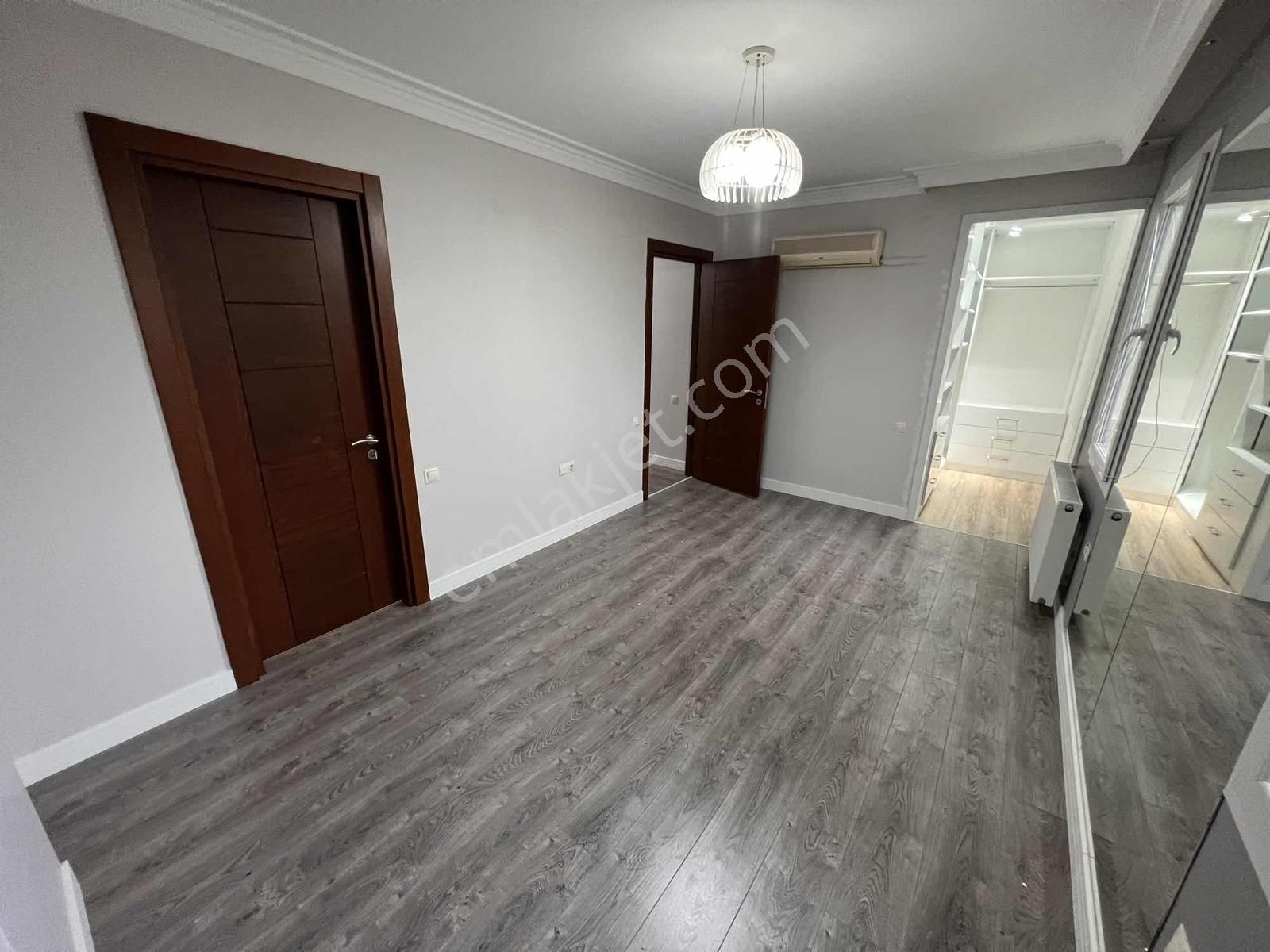 Türkmenbaşı Bulvar Üzeri Geniş Teraslı Yatay Mimari 4+1 195 M2 - Görsel 29