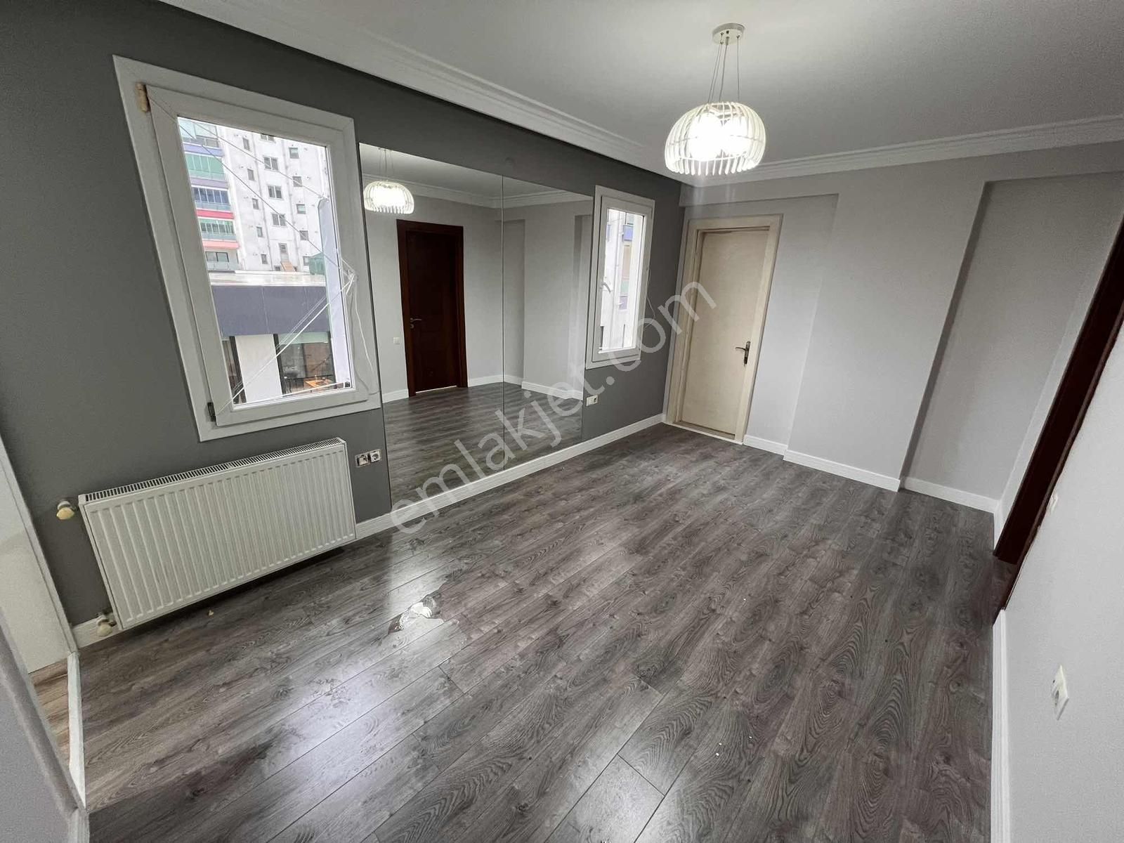 Türkmenbaşı Bulvar Üzeri Geniş Teraslı Yatay Mimari 4+1 195 M2 - Görsel 4