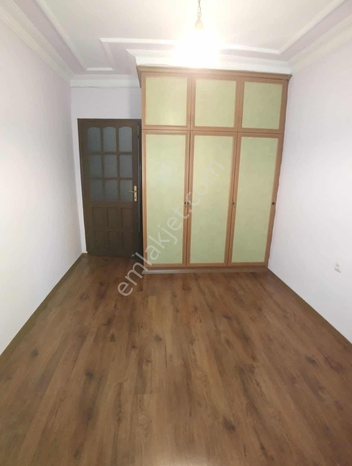 Süleyman Demirel Bulvar Üzeri Kombili Parkeli 3+1 K.m. 185 M2 - Görsel 24