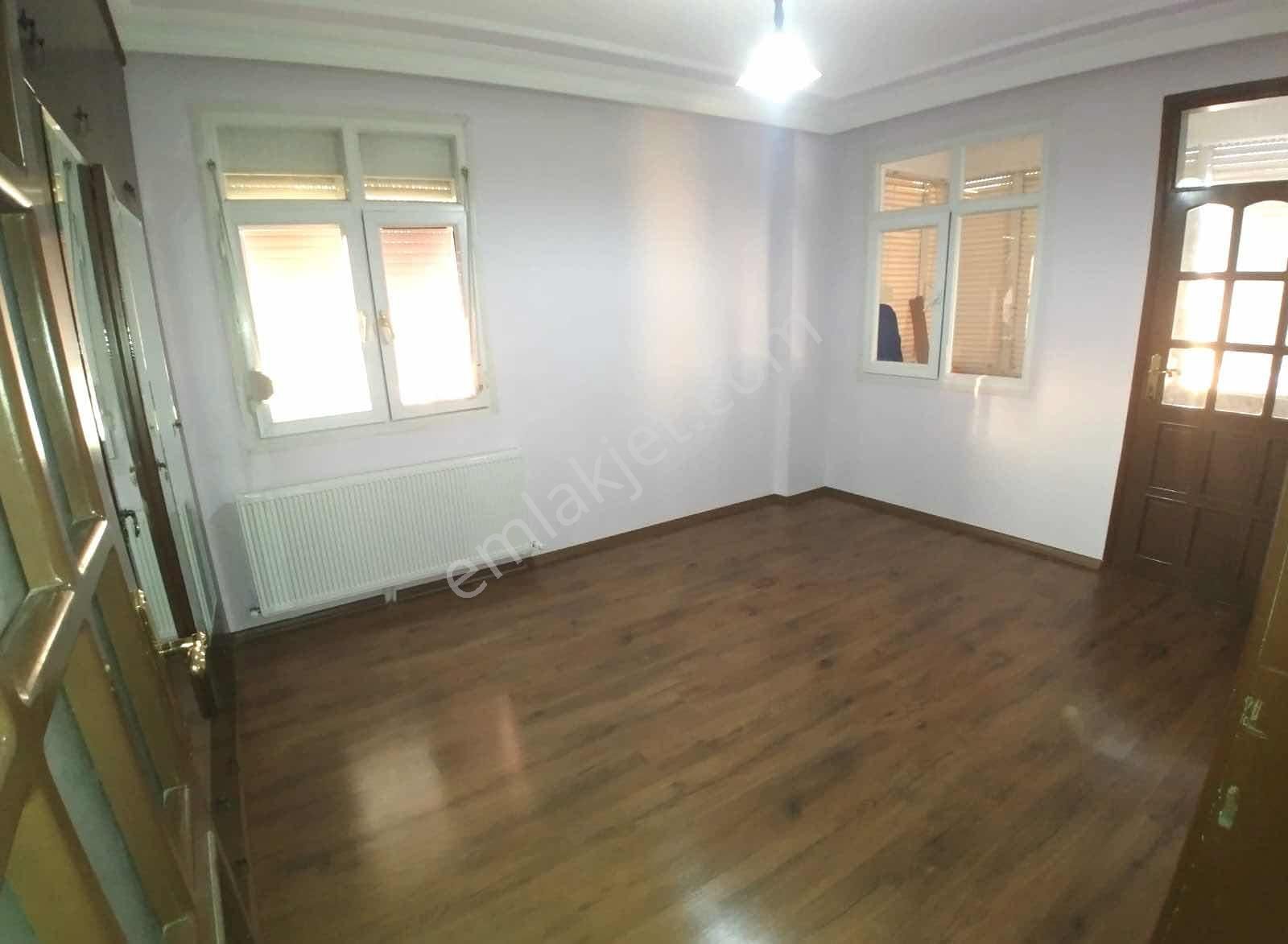 Süleyman Demirel Bulvar Üzeri Kombili Parkeli 3+1 K.m. 185 M2 - Görsel 9