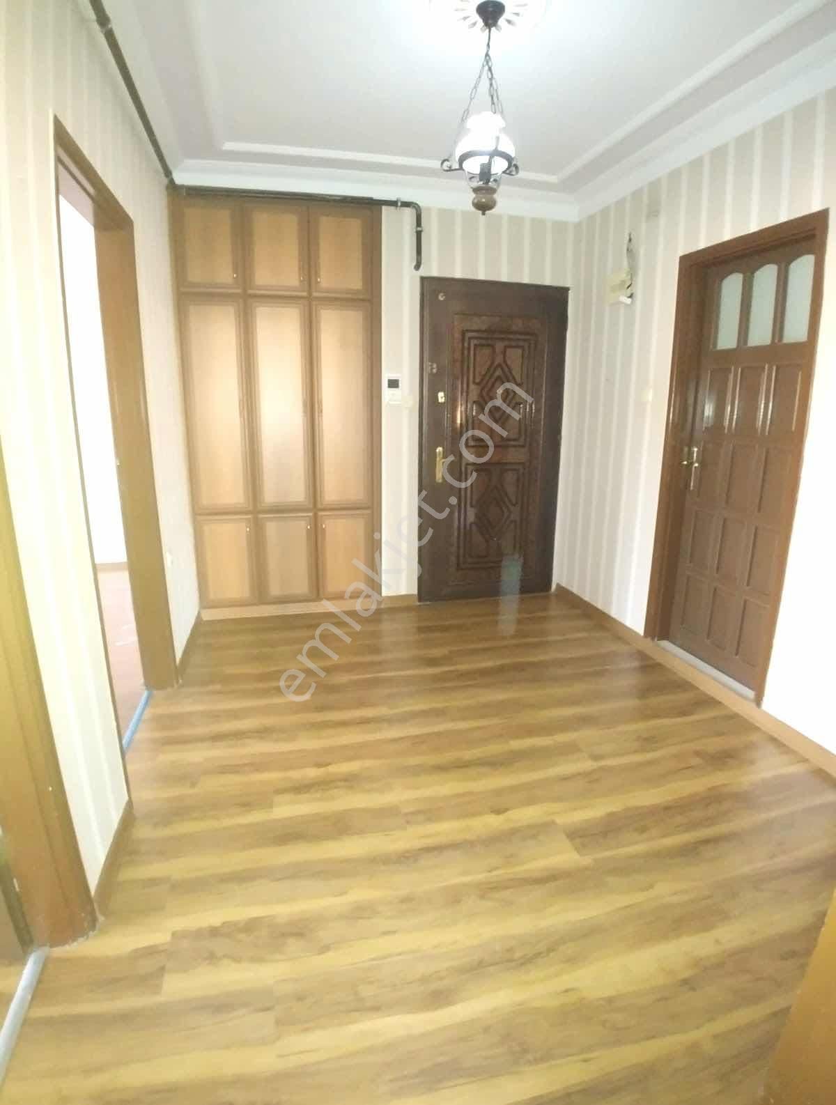 Süleyman Demirel Bulvar Üzeri Kombili Parkeli 3+1 K.m. 185 M2 - Görsel 21