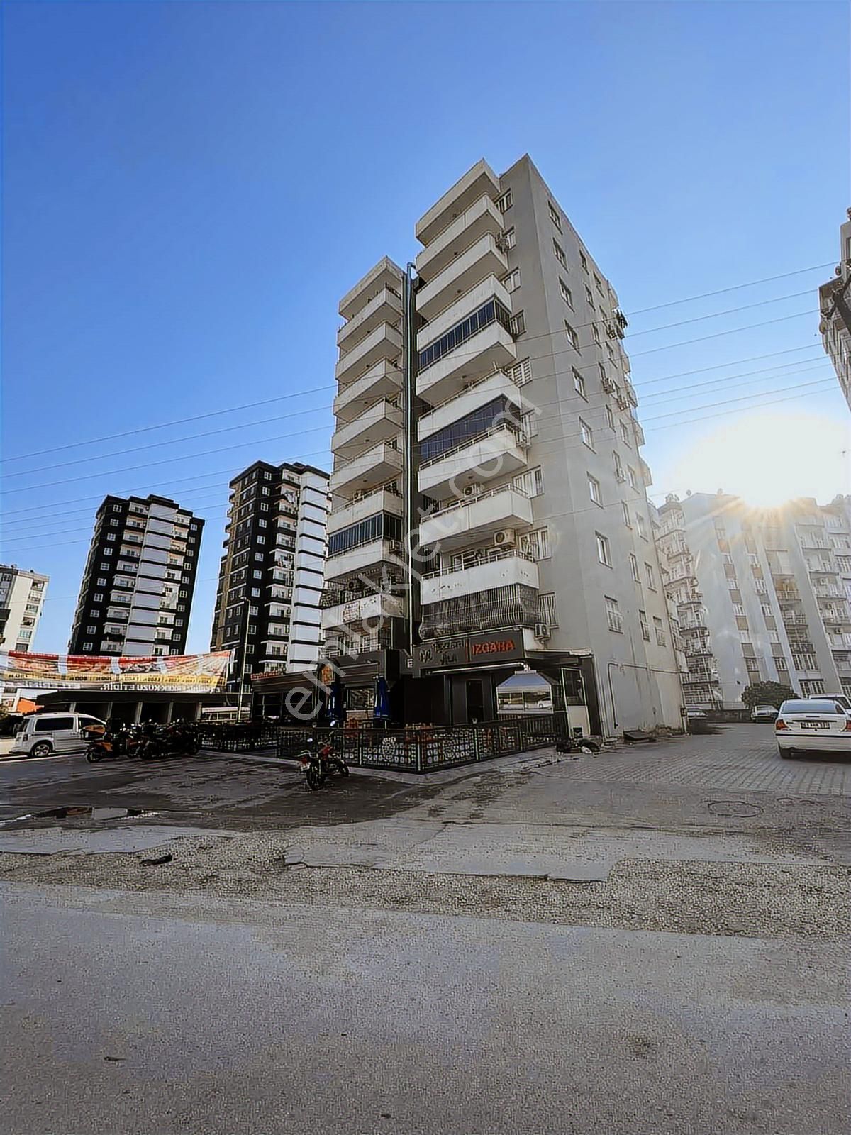 Kıyıboyu Toki Yanı Cadde Üstü 2+1 Kapalı Mutfak 10 Yaş 120 M2 - Görsel 13