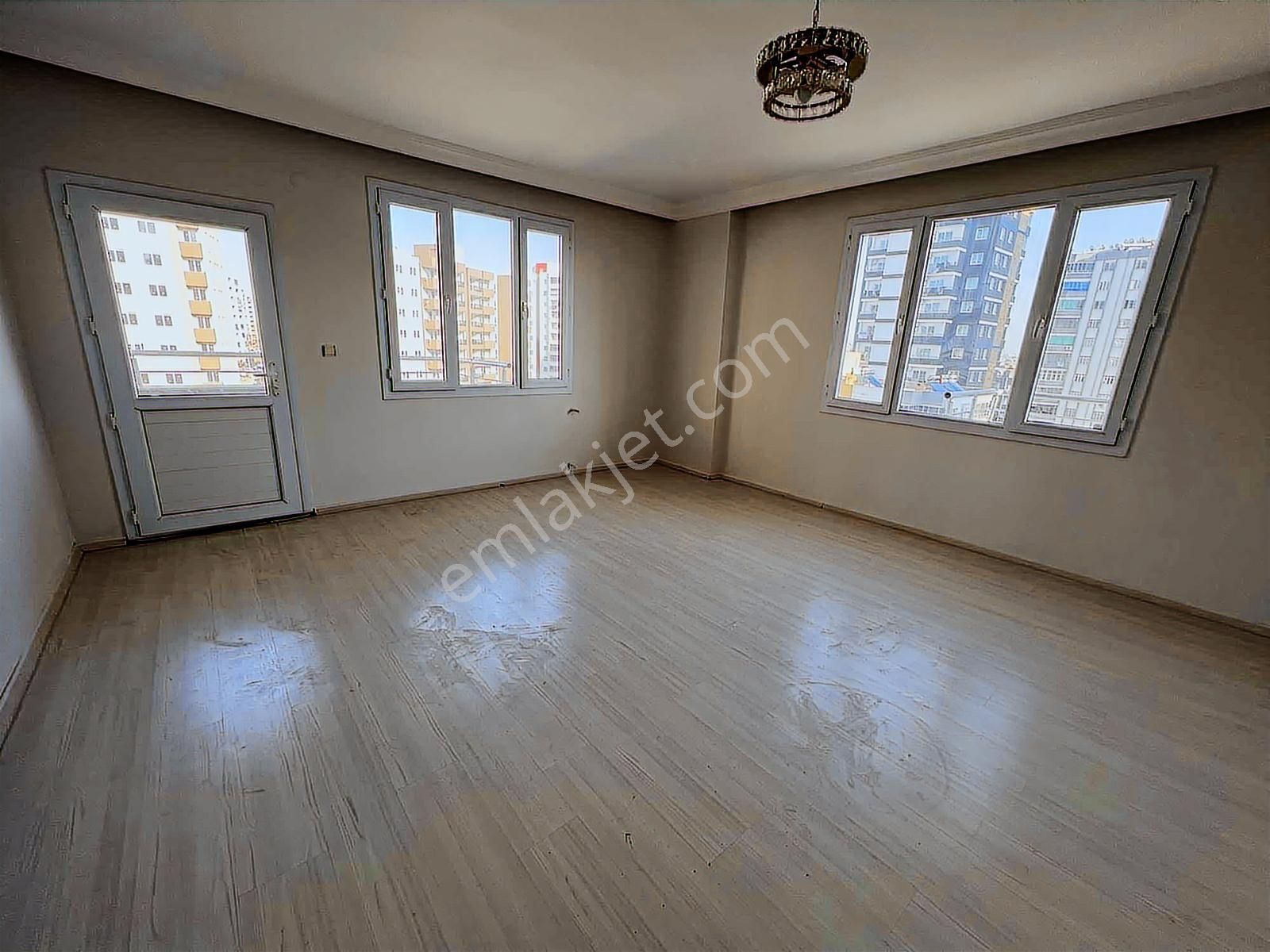 Kıyıboyu Toki Yanı Cadde Üstü 2+1 Kapalı Mutfak 10 Yaş 120 M2 - Görsel 7