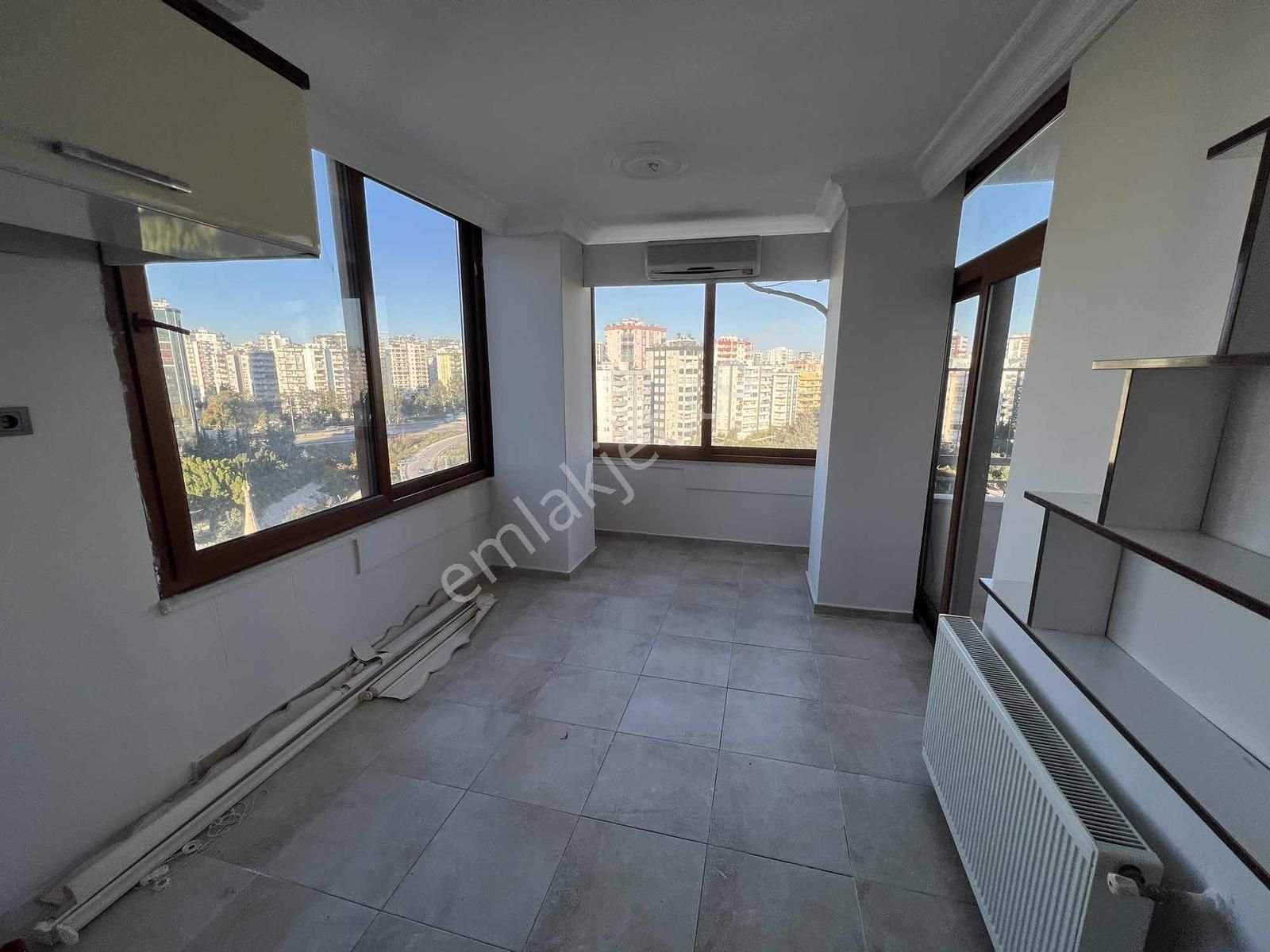 Mavi Bulvar Üzeri Park Manzaralı 185 M2 3+1 K.m. Özel Şömineli - Görsel 19