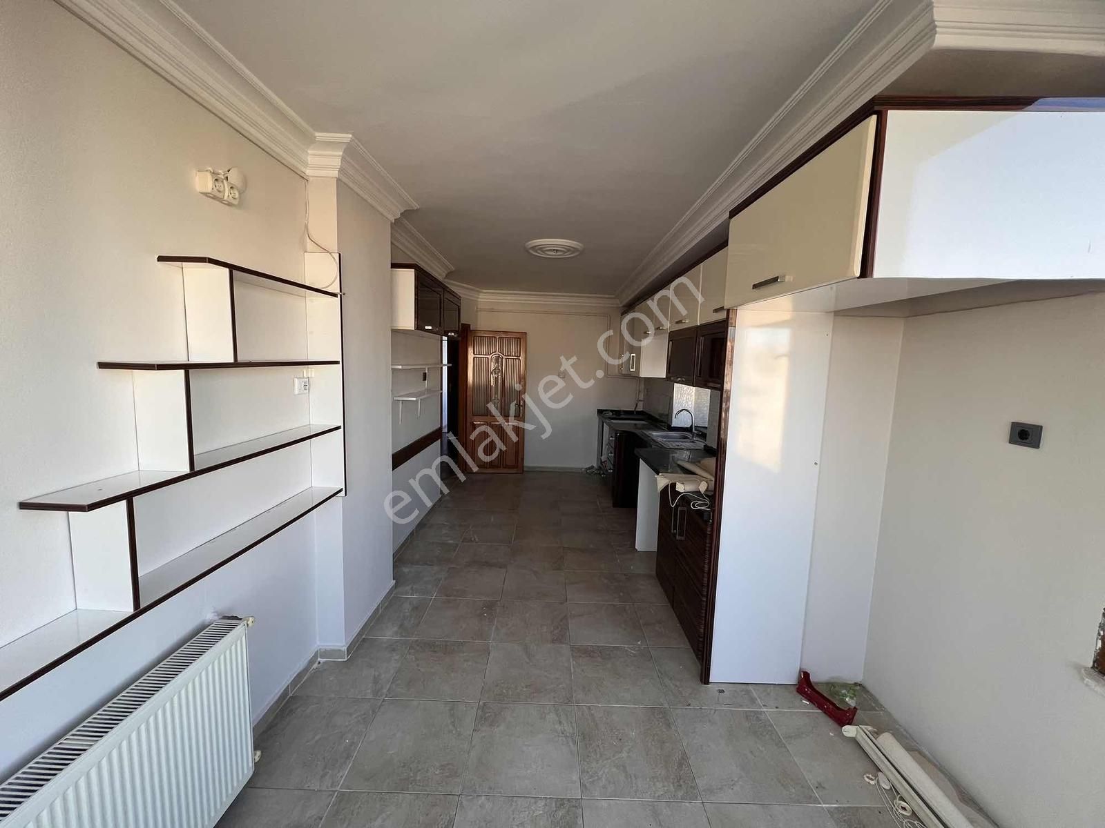 Mavi Bulvar Üzeri Park Manzaralı 185 M2 3+1 K.m. Özel Şömineli - Görsel 24