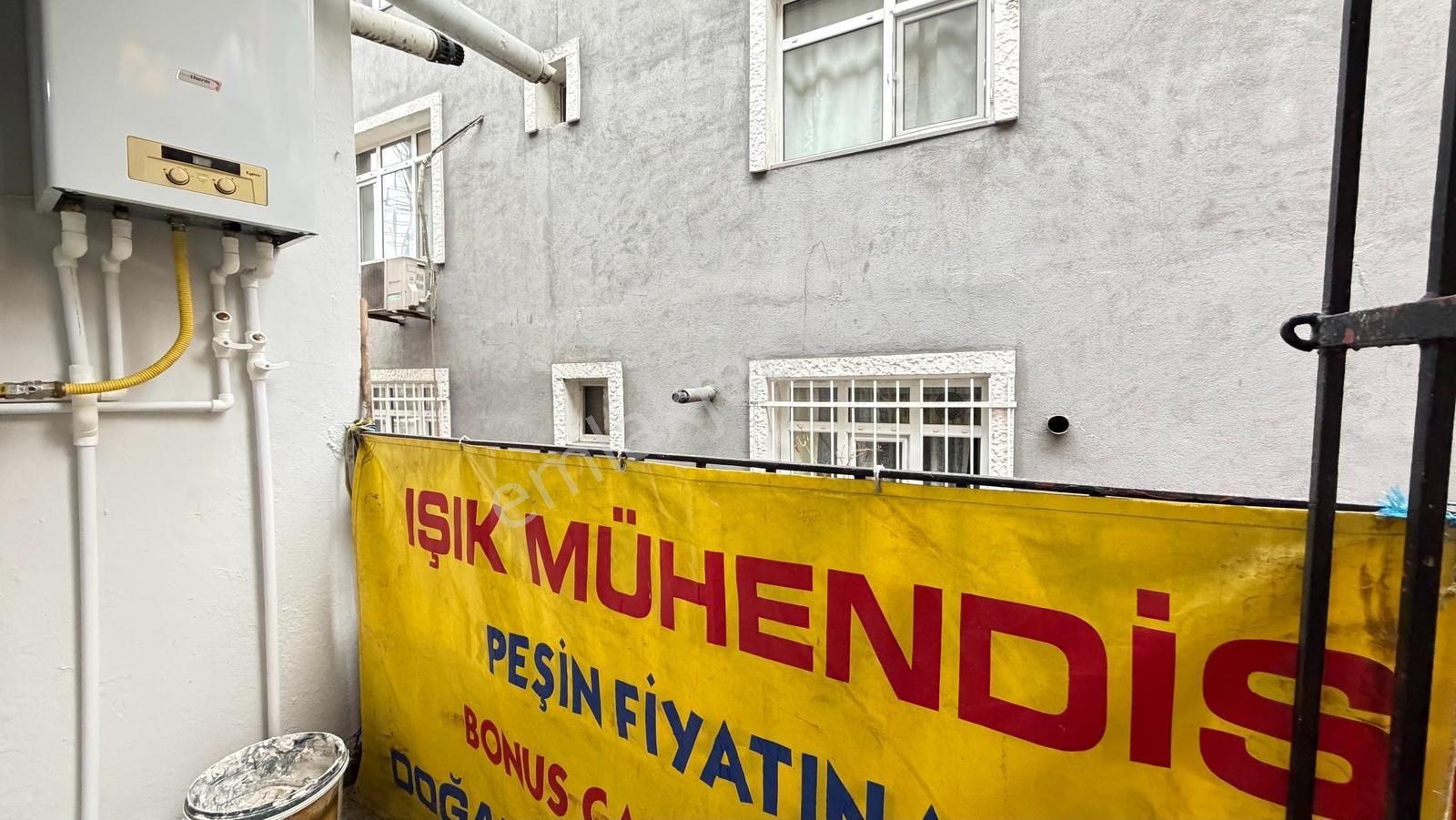Kağıthane Çelebi Caddesi Üzerinde 2+1 Kiralık Daire Balkonlu - Görsel 8