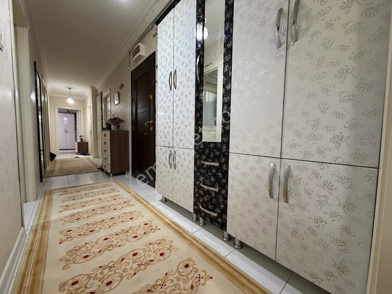 Kanuni Mahallesi Ara Kat Asansörlü Yapılı 3+1 Daire - Görsel 24