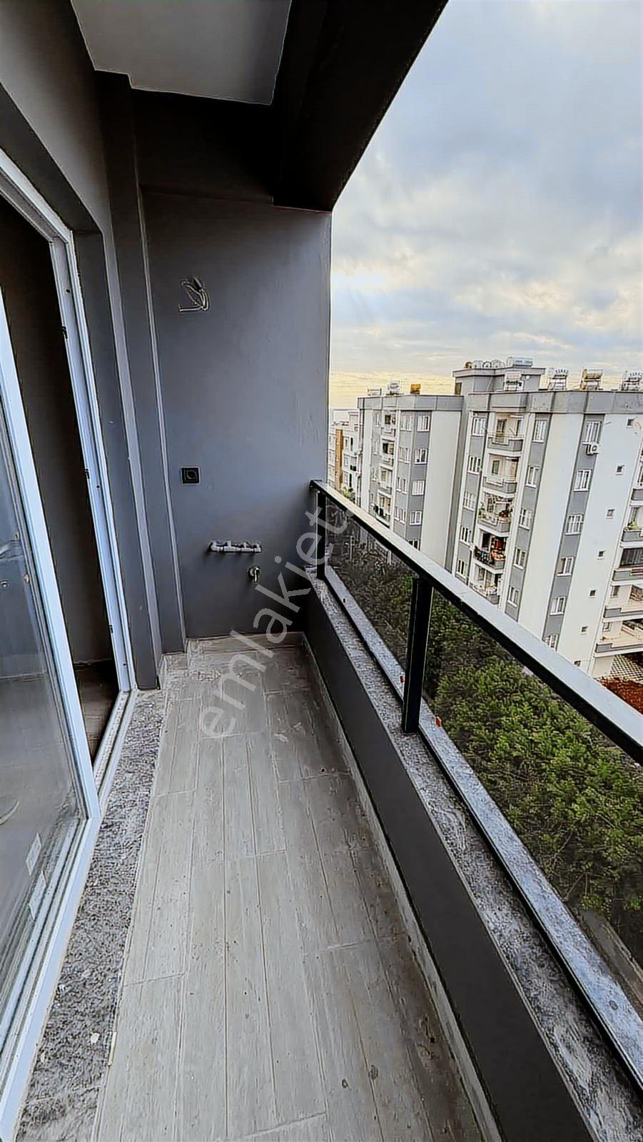 Erdemli Aşağı Alata 3+1 Denize 150 Metre Satılık Kafa Daire - Görsel 2