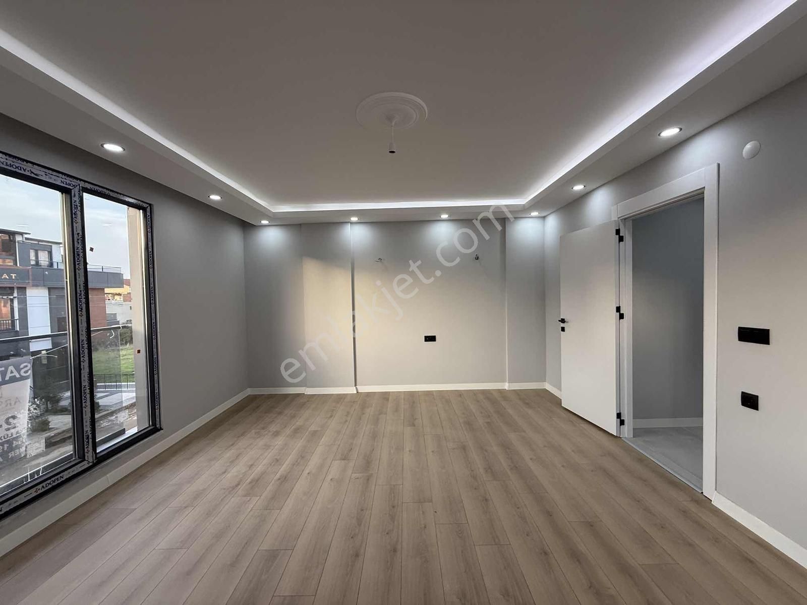 Bayramoğlu Mh. Yerden I./ Ebeveyn B./ Asansörlü Lüks Ara Kat - Görsel 27