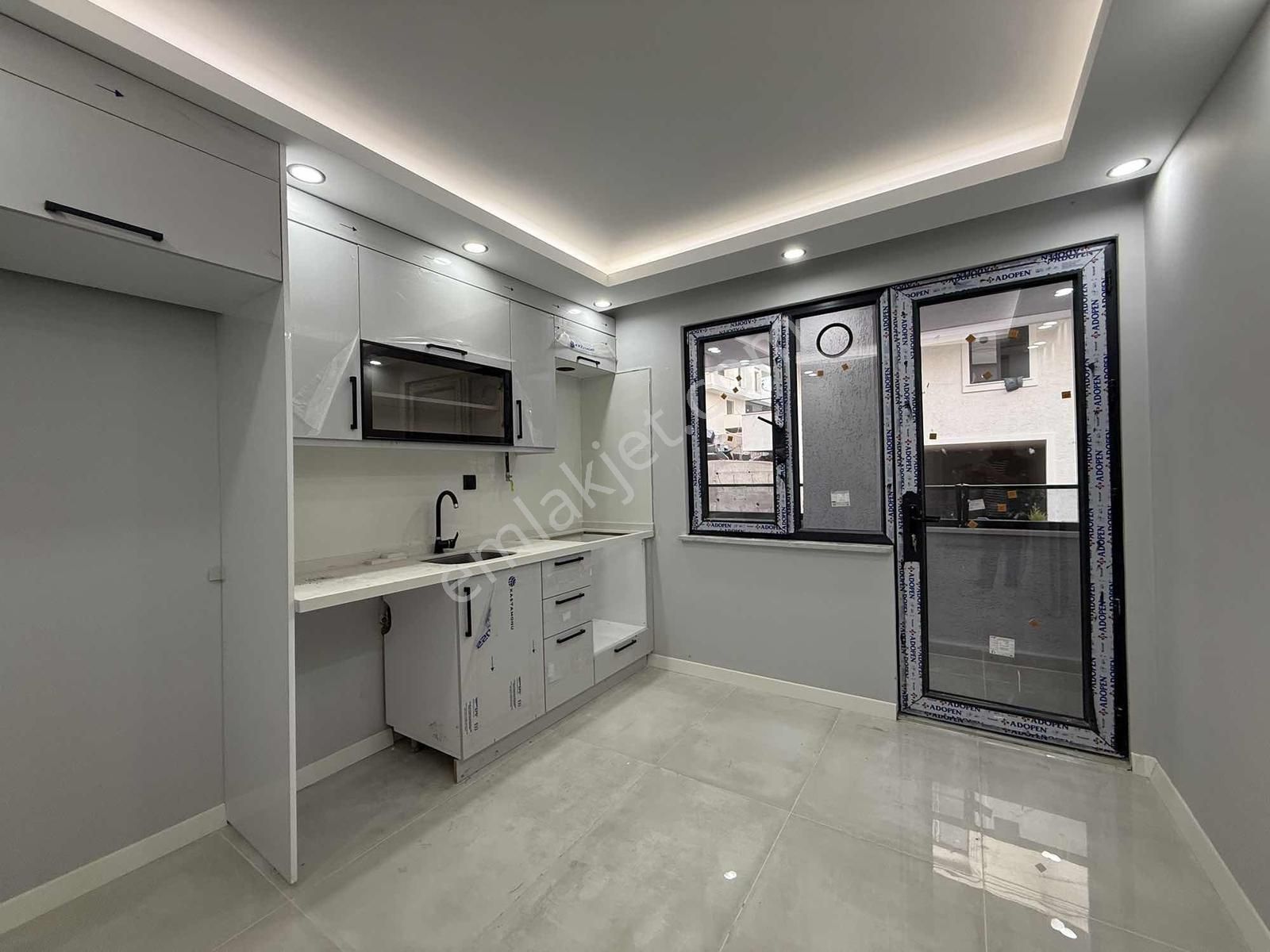 Bayramoğlunda 3+1 Yerden Isıtmalı Yüksek Giriş Lüks Daire - Görsel 8