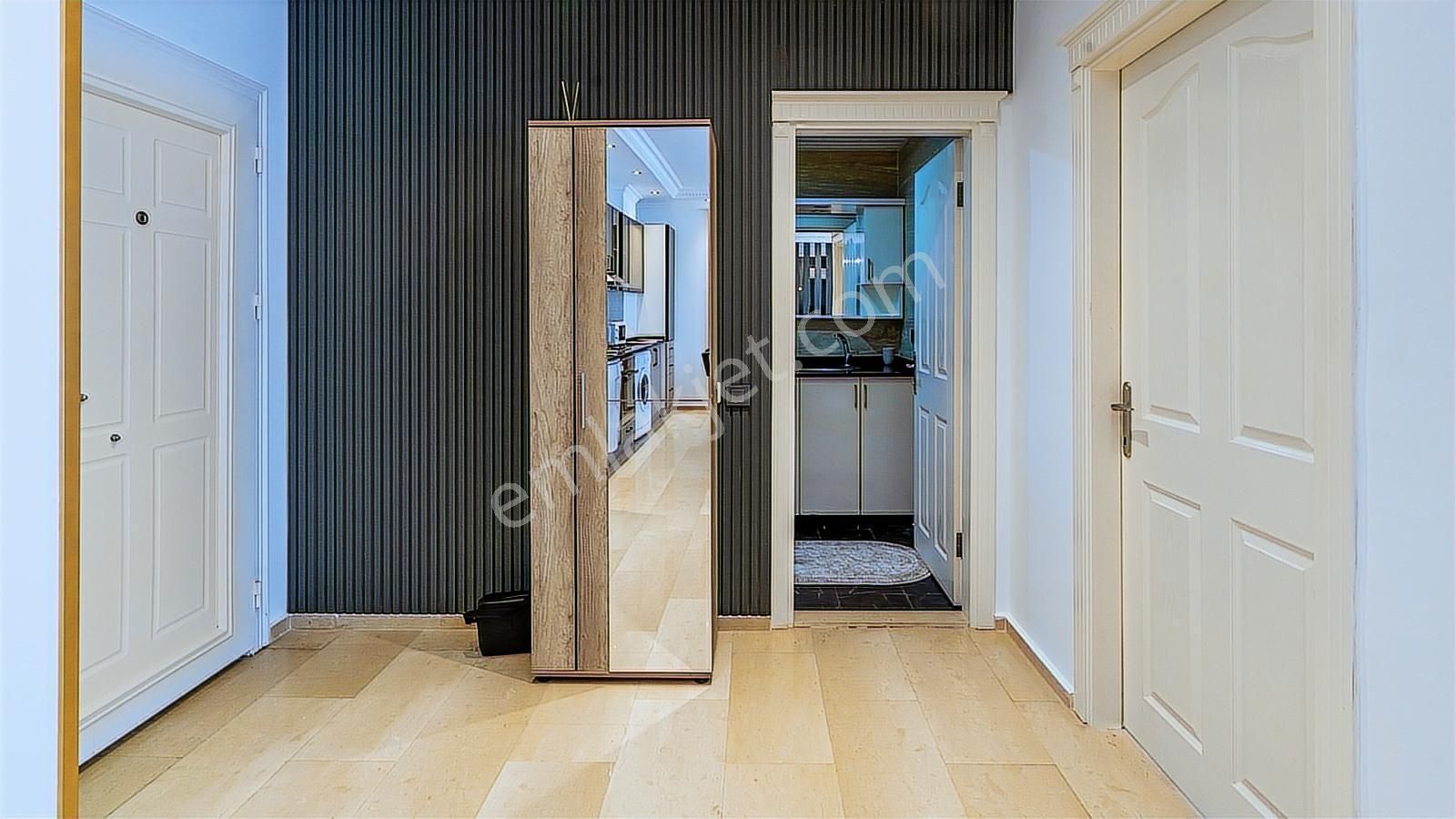 Obanın Kalbinde Sunshine Sitesinde Satılık Eşyalı 1+1 Daire - Görsel 3