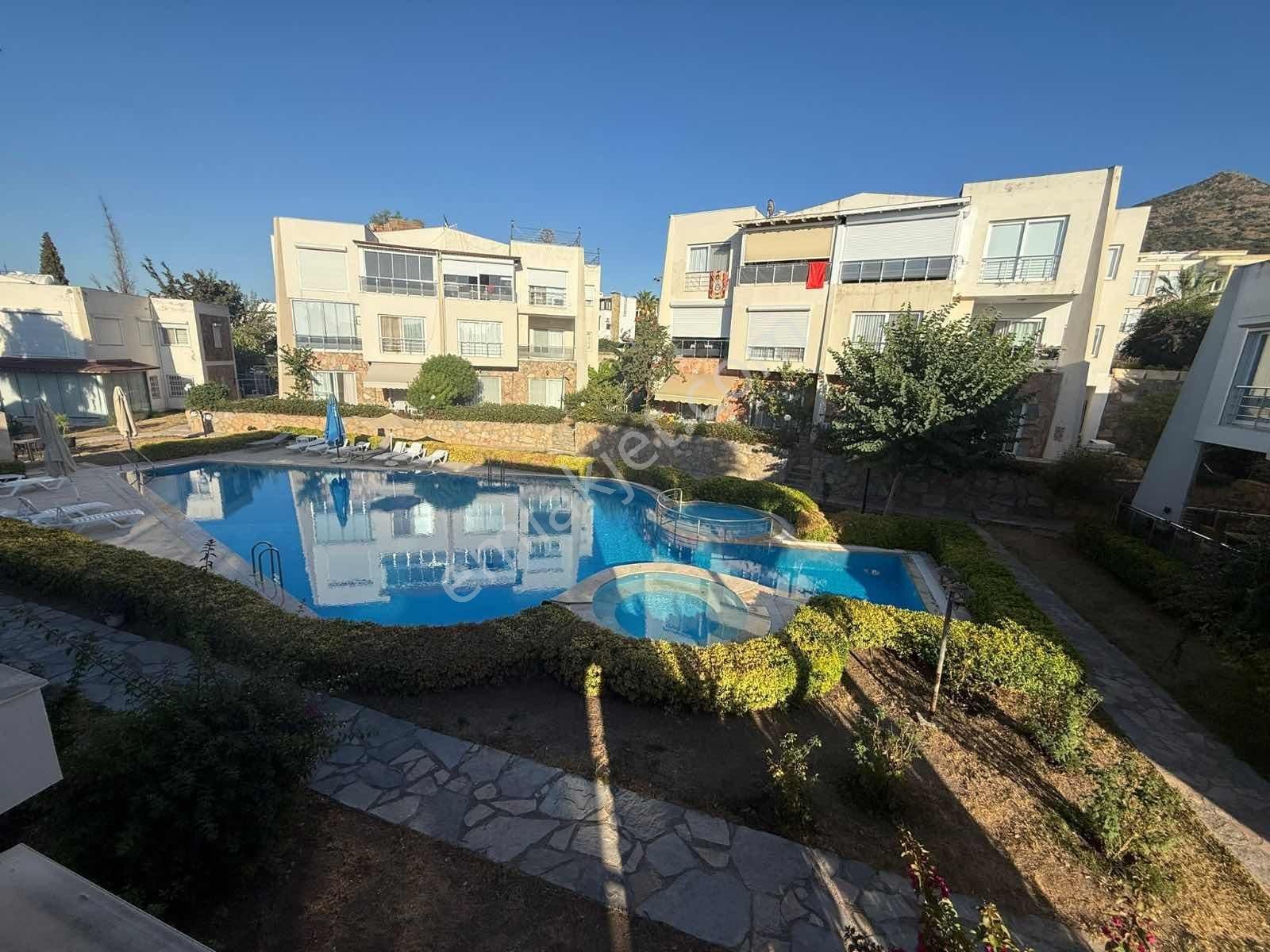 Tayman'dan Turgutreis Yalıda Denize 130 M Manzaralı 2+1 - Görsel 5