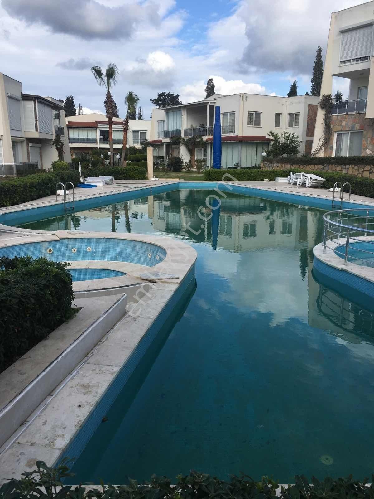 Tayman'dan Turgutreis Yalıda Denize 130 M Manzaralı 2+1 - Görsel 14