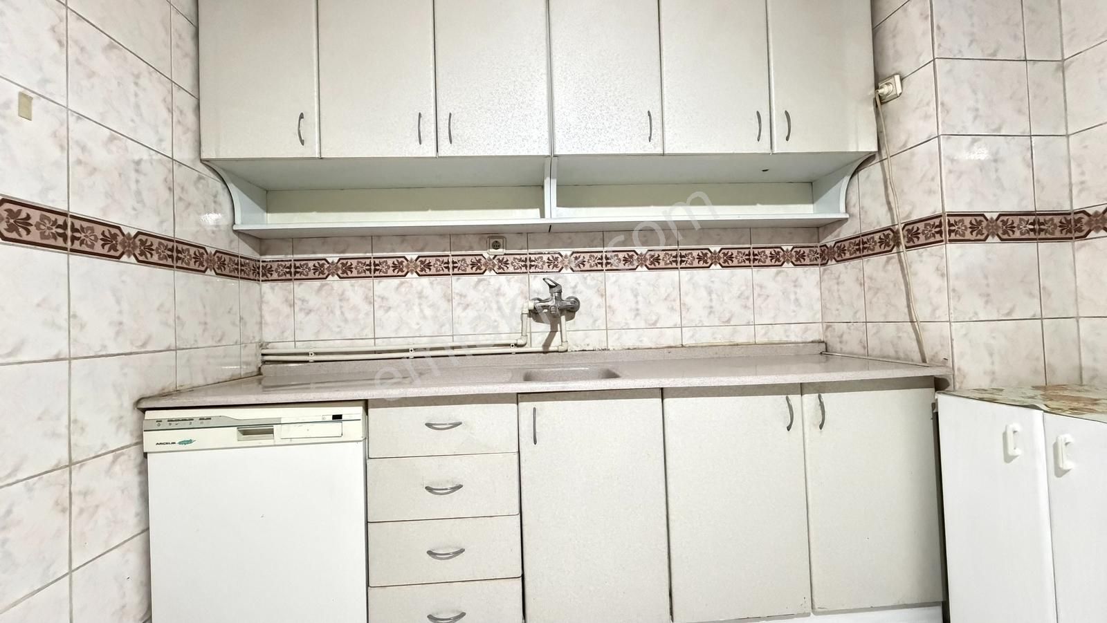 İlka'dan Talatpaşa Mh 4+1 Kiralık Daire Metrobüse 4 Dk - Görsel 23