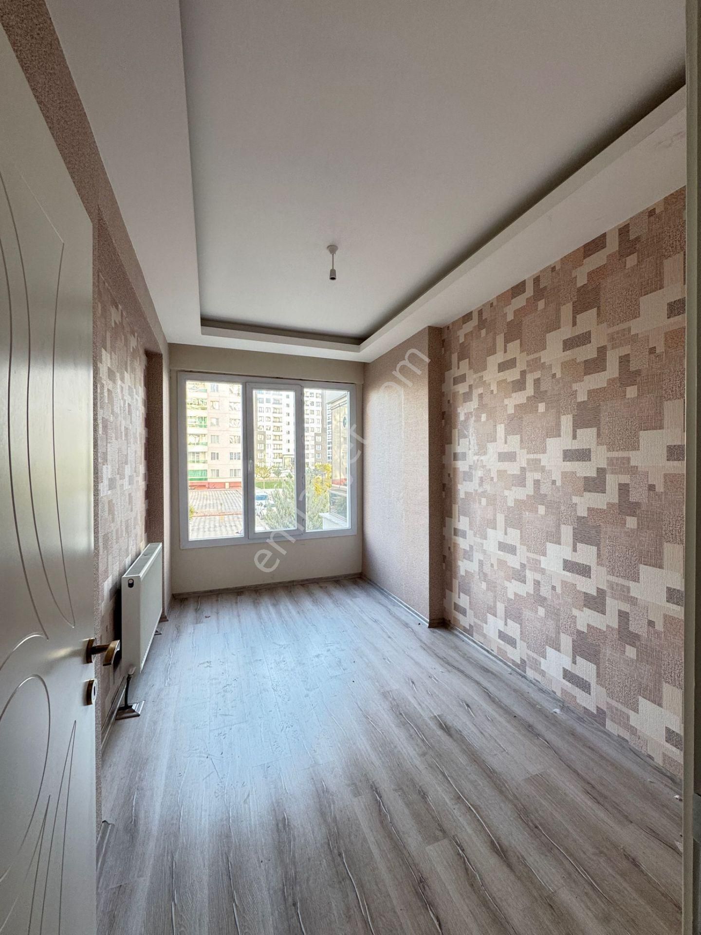 Sofia'dan Winstown Avm Yakını Havuzlu Site İçi Kiralık 2+1 Fırsat Daire! - Görsel 4
