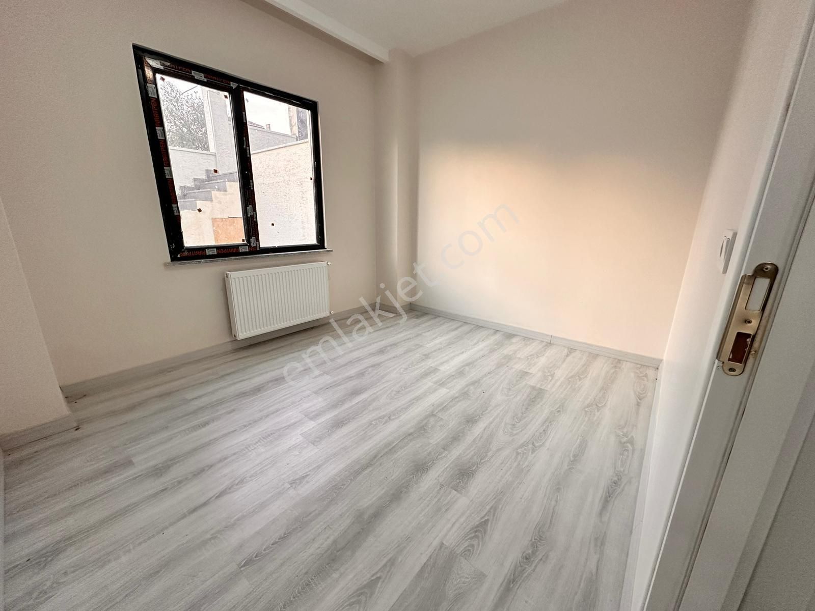 B.çekmece Celaliye'de Satılık Yeni 2+1 Giriş Kat Satılık Daire - Görsel 32