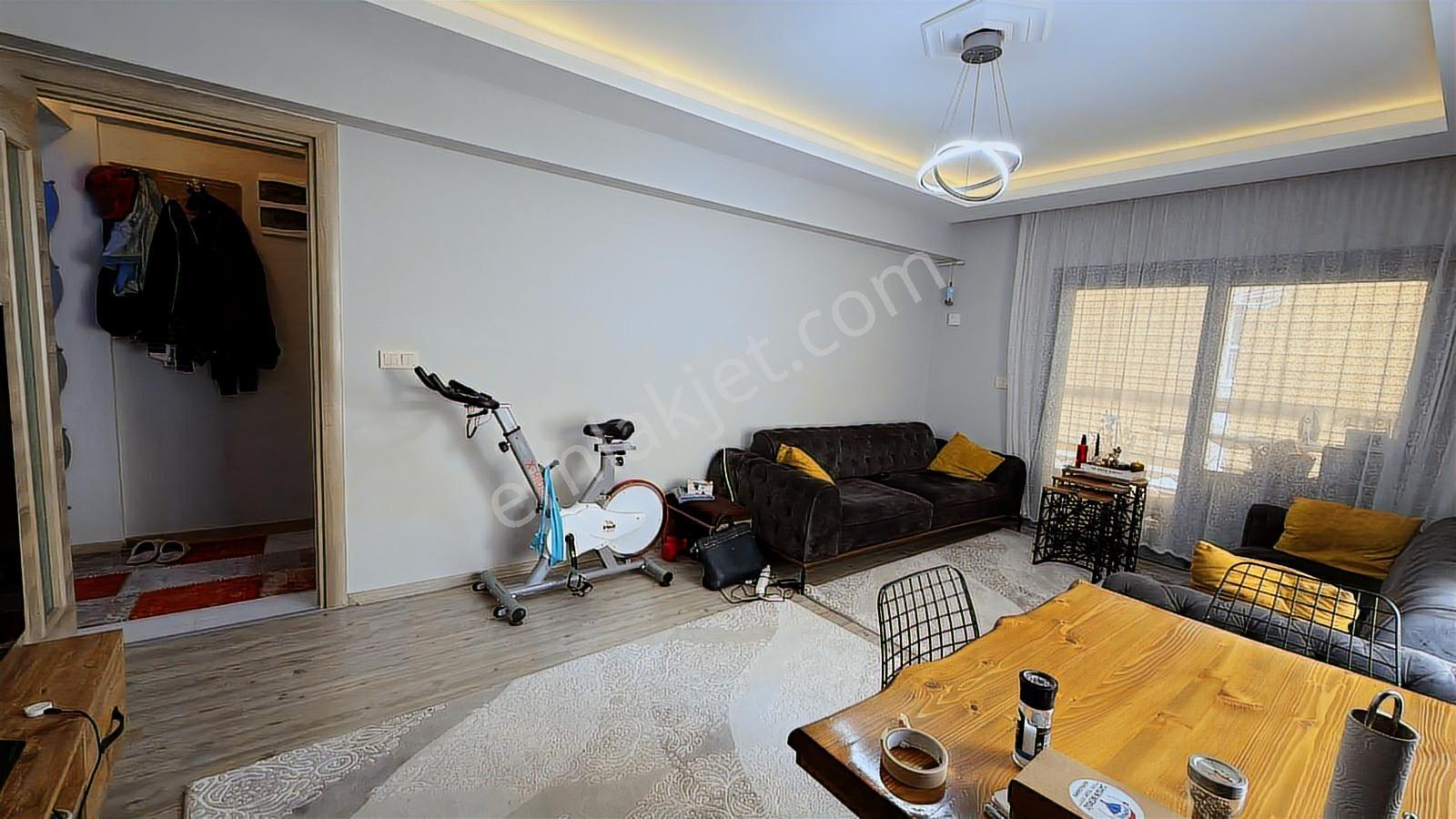 Karşıyakada Satılık Daire 2+1 Kapalı Mutfak Goncalarda - Görsel 18