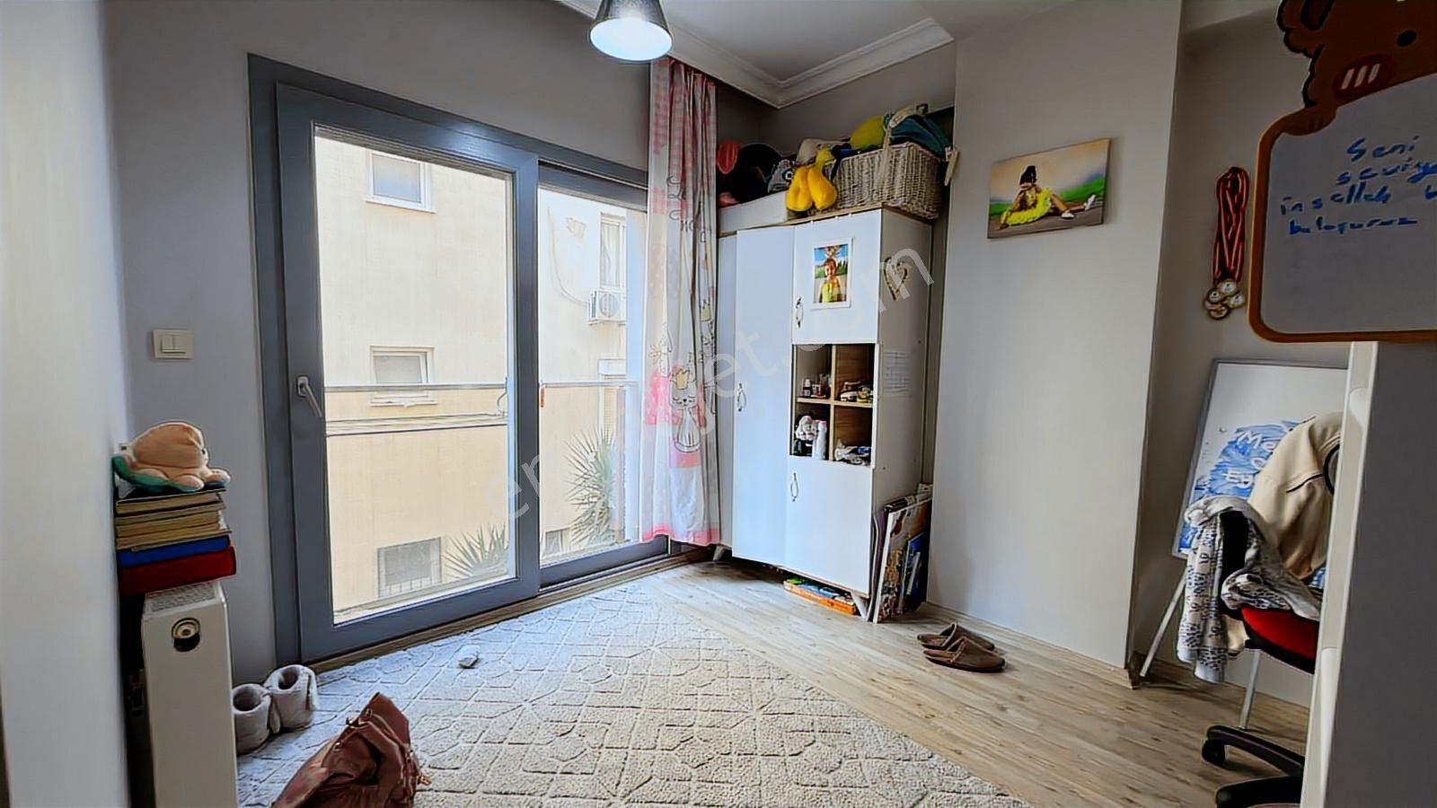 Karşıyakada Satılık Daire 2+1 Kapalı Mutfak Goncalarda - Görsel 5