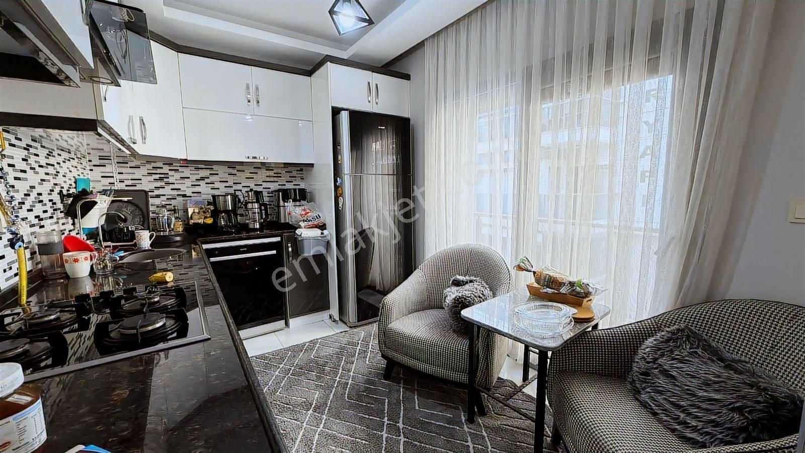 Karşıyakada Satılık Daire 2+1 Kapalı Mutfak Goncalarda - Görsel 2