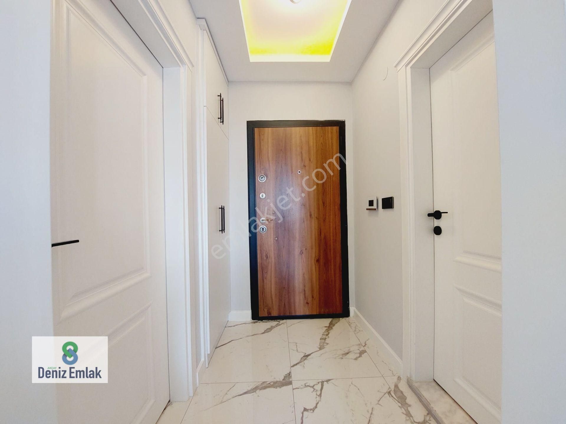 Denizden Akçayda Öncephe Arakat Yeni Yerden Isıtmalı Satılık 1+1 Daire. - Görsel 33