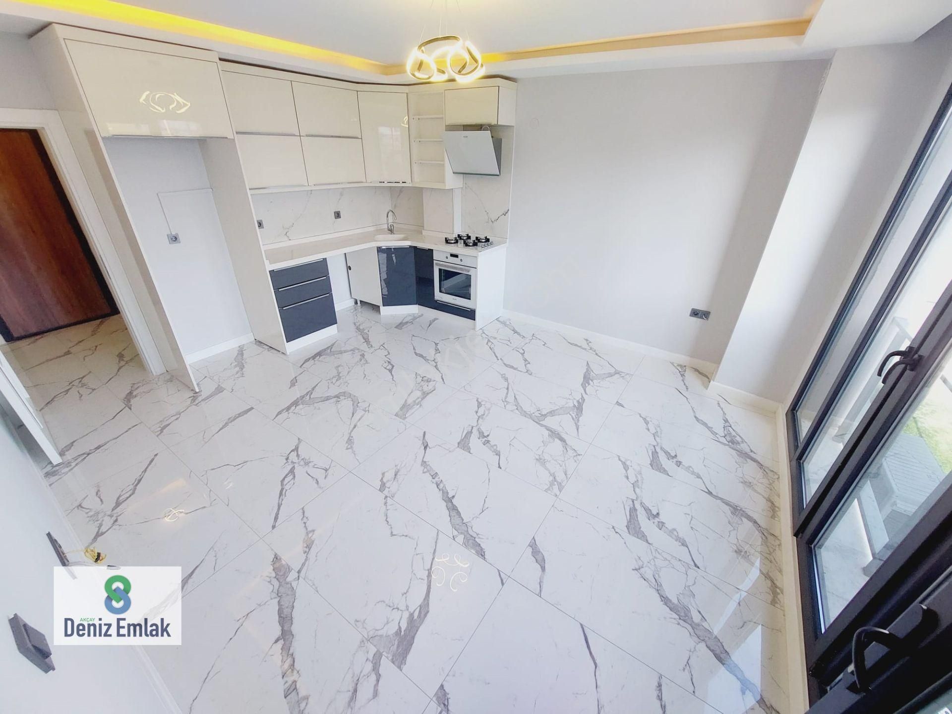 Denizden Akçayda Öncephe Arakat Yeni Yerden Isıtmalı Satılık 1+1 Daire. - Görsel 17