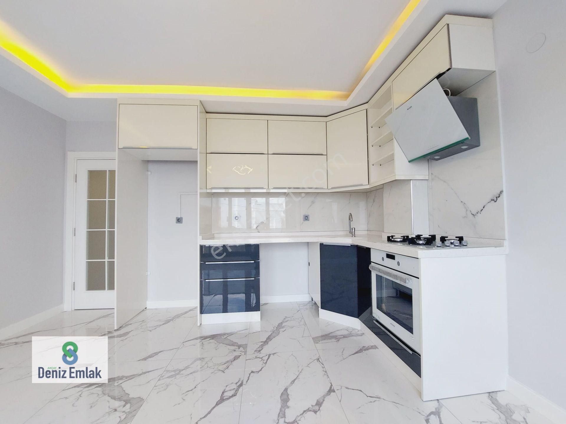 Denizden Akçayda Öncephe Arakat Yeni Yerden Isıtmalı Satılık 1+1 Daire. - Görsel 7